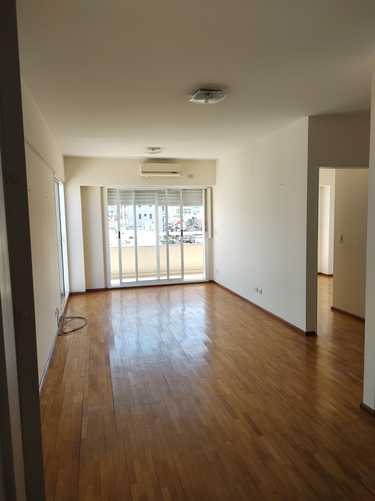 Apartamento de 2 ambientes com 1 quarto e varanda em Belgrano