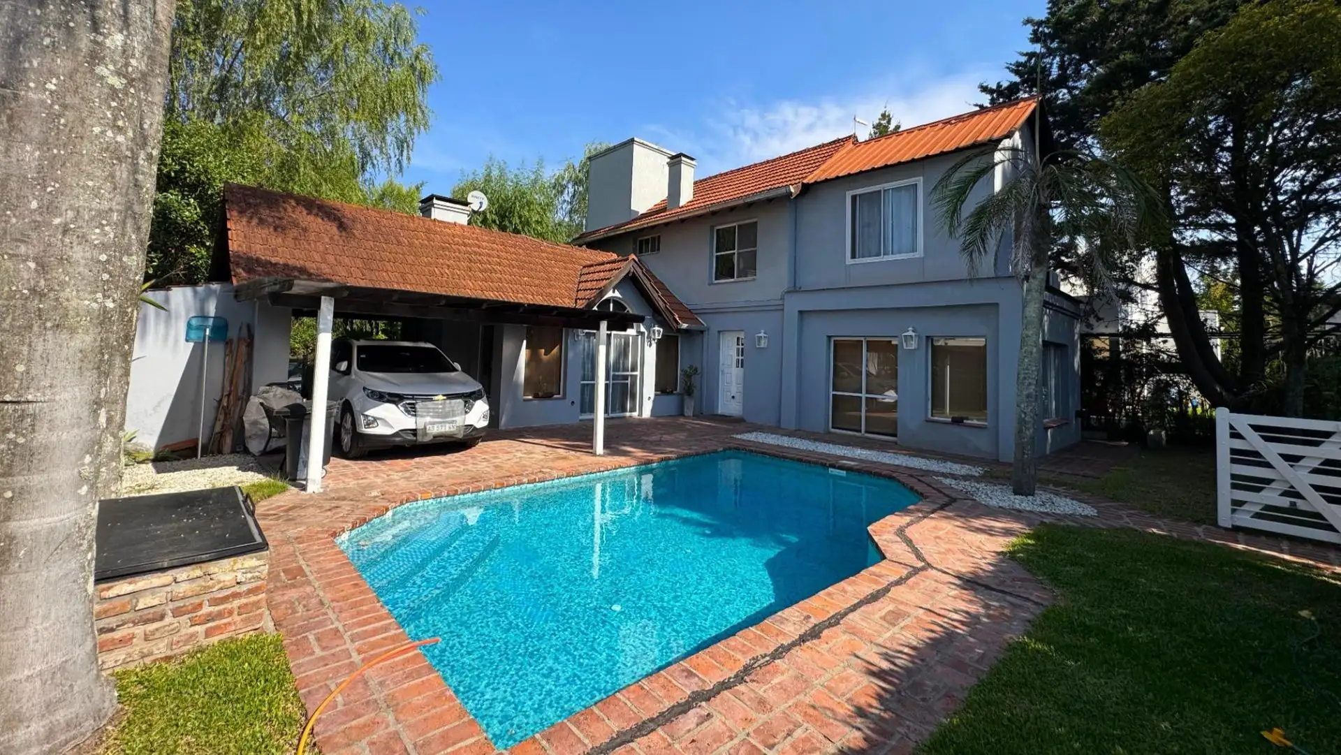 Fully furnished 3-bedroom house in Tigre