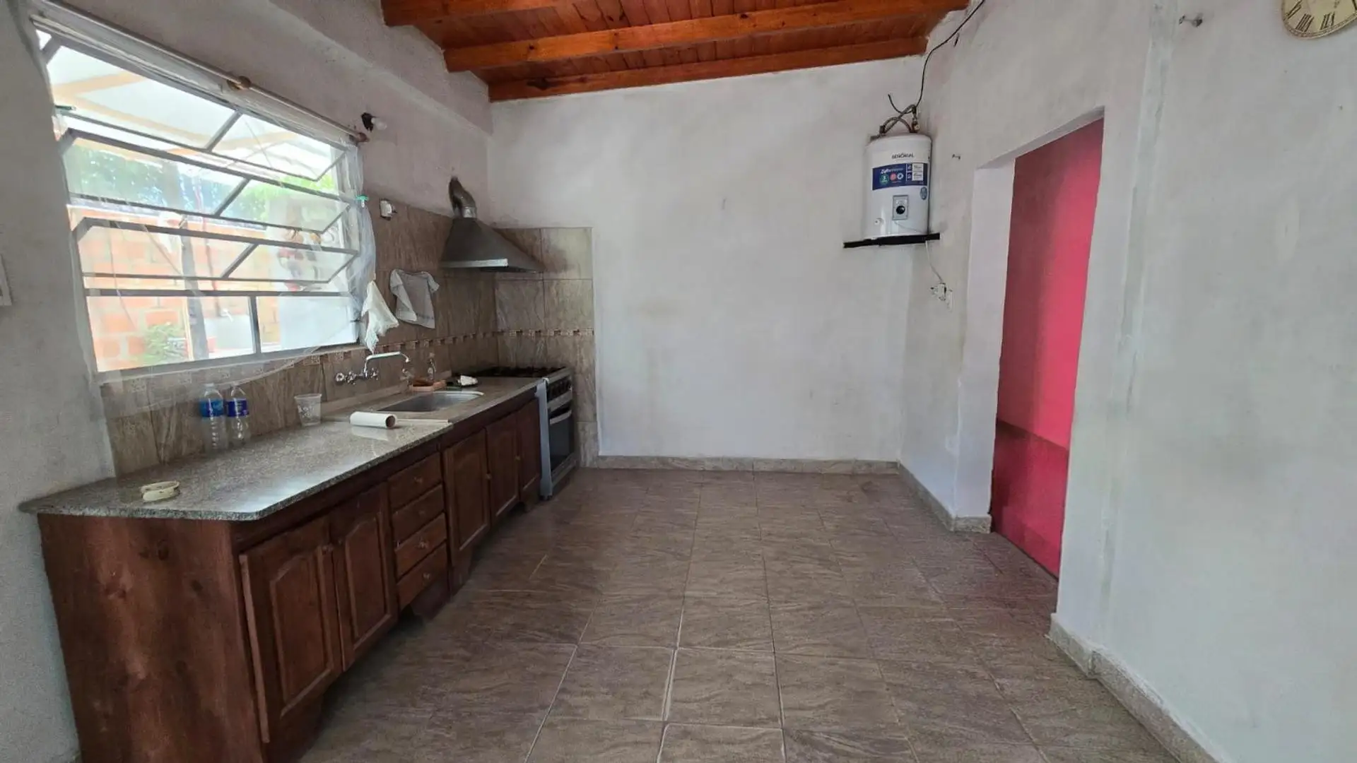 Casa com 2 dormitórios em Ituzaingó