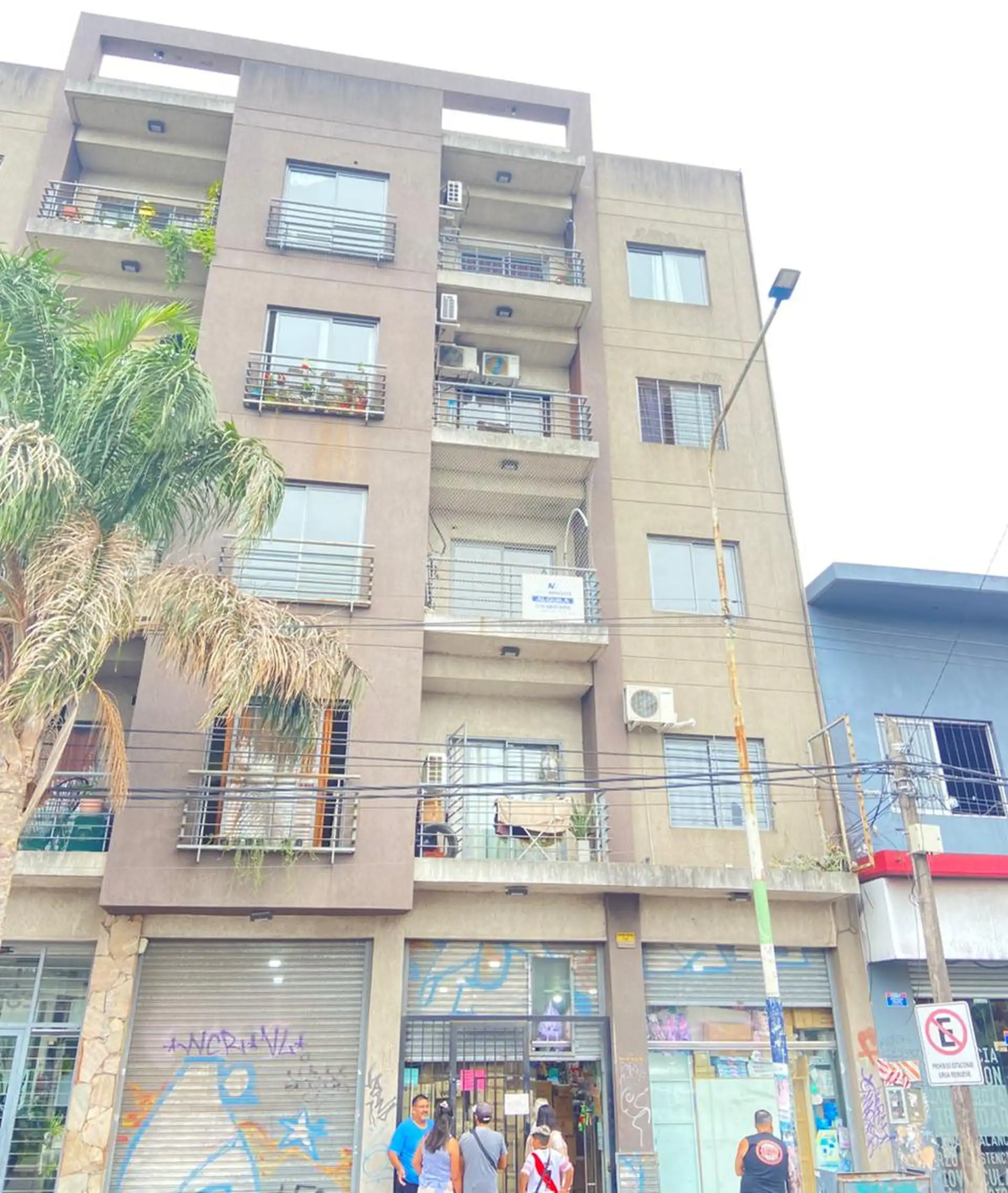 Departamento de 3 ambientes con 2 dormitorios en Moreno