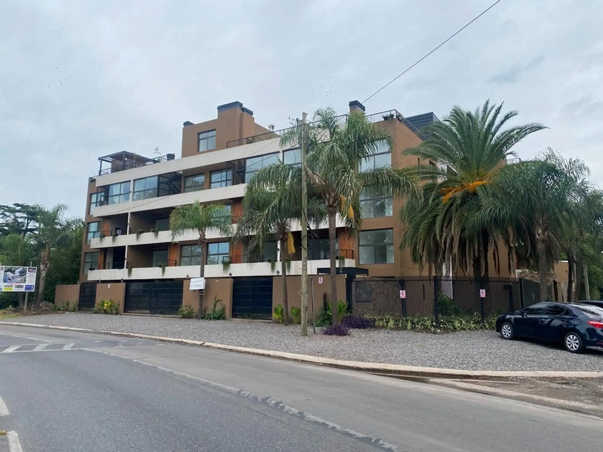 Apartamento de dois dormitórios (3 ambientes) novo em Ituzaingó