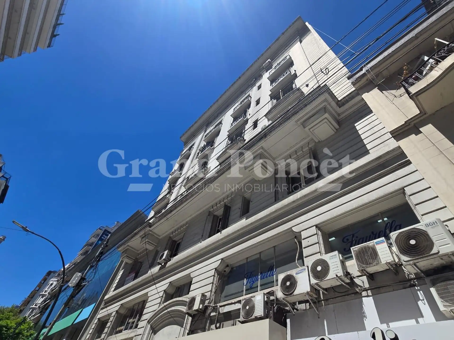 Apartamento de três ambientes com 2 quartos em Recoleta