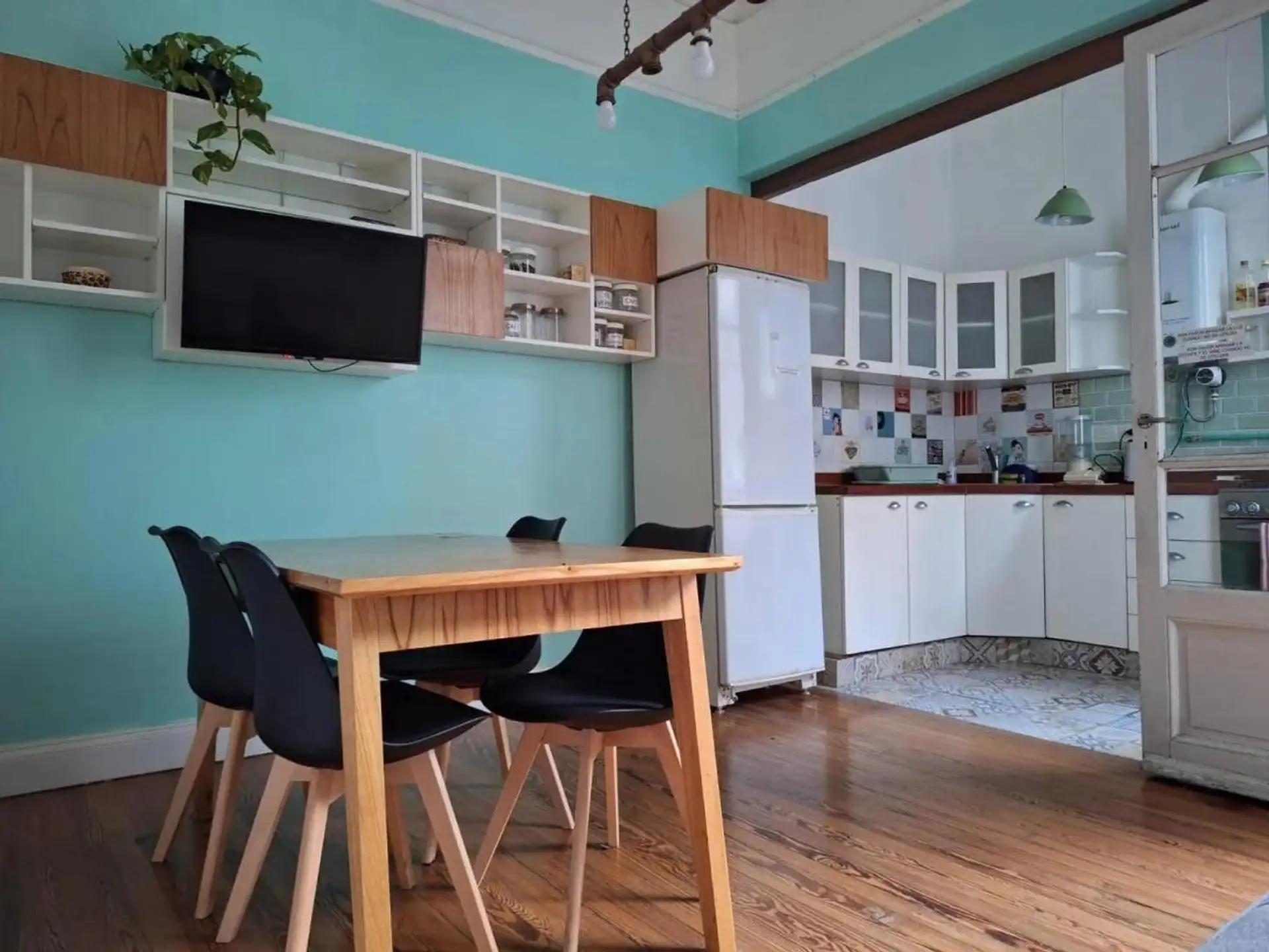 Квартира с 2 спальнями после ремонта в San Nicolás