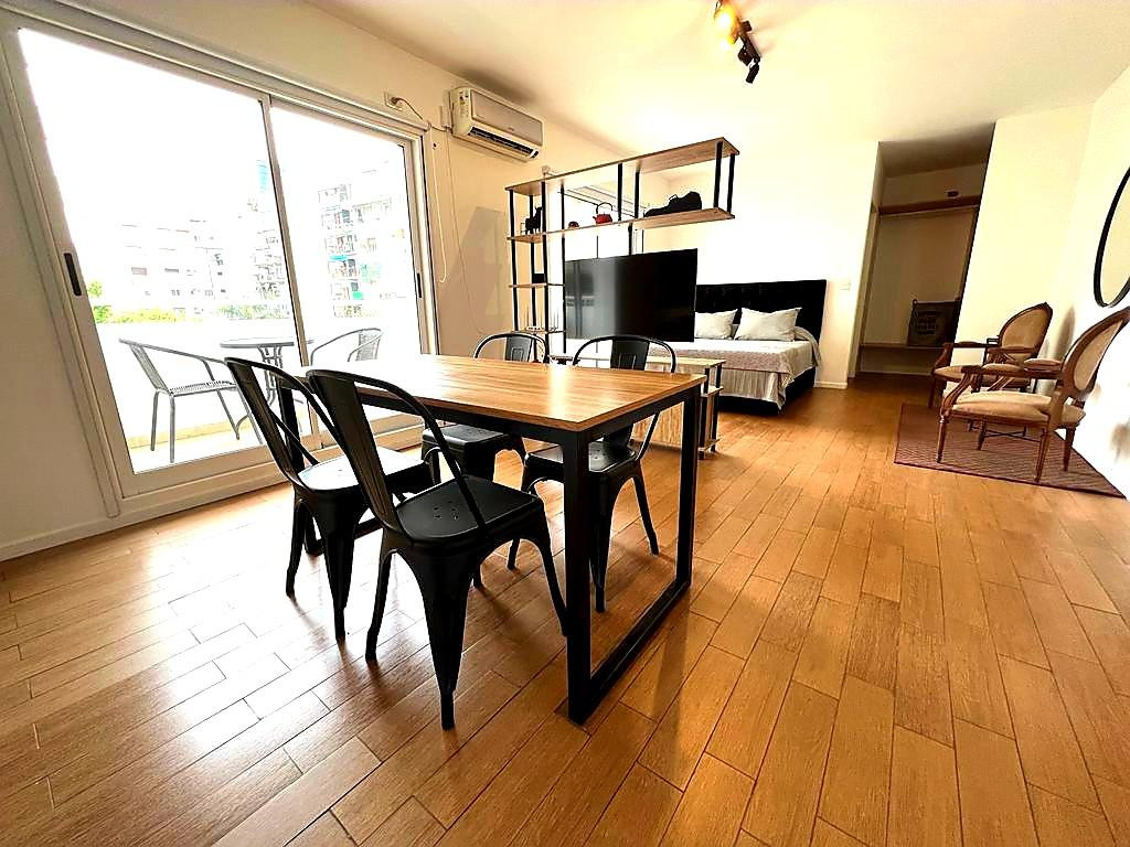 Kitnet com varanda em Palermo Soho