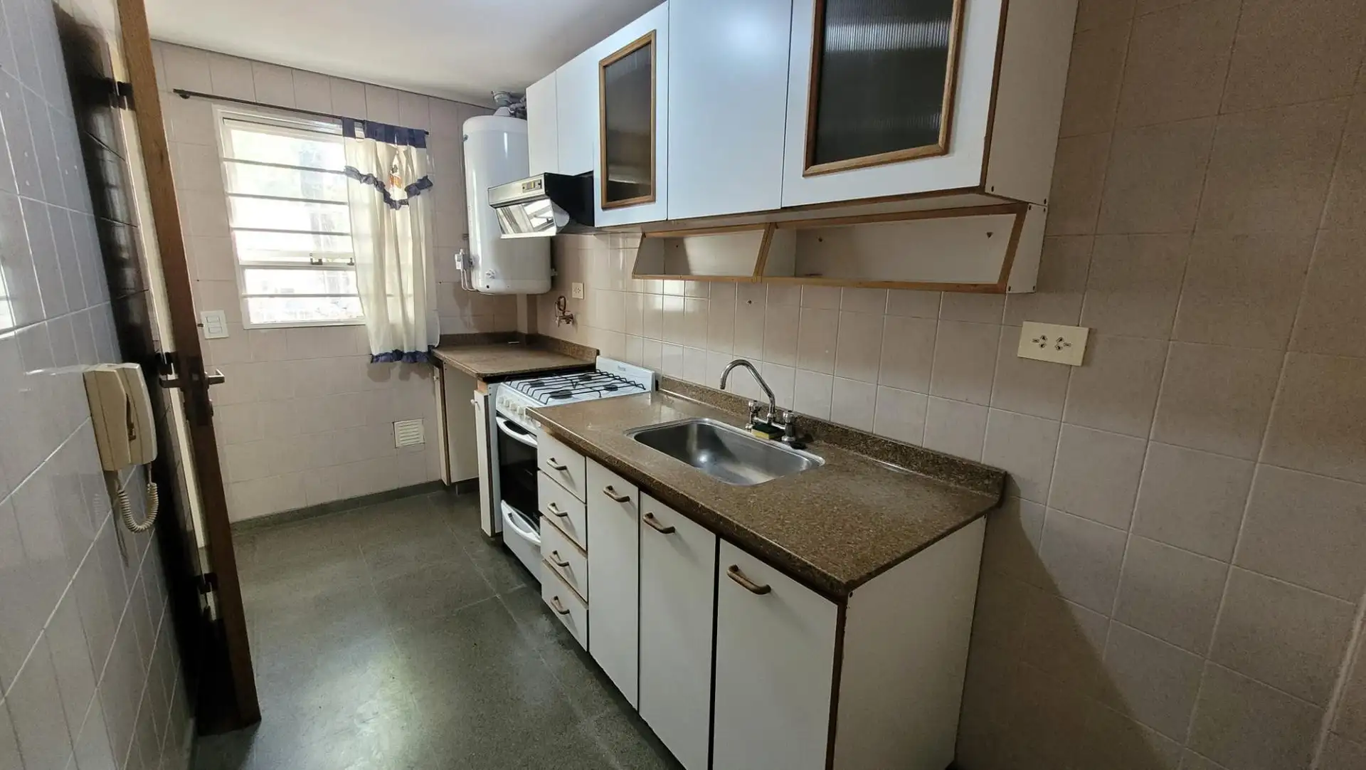 Studio apartment in San Andrés, General San Martín
