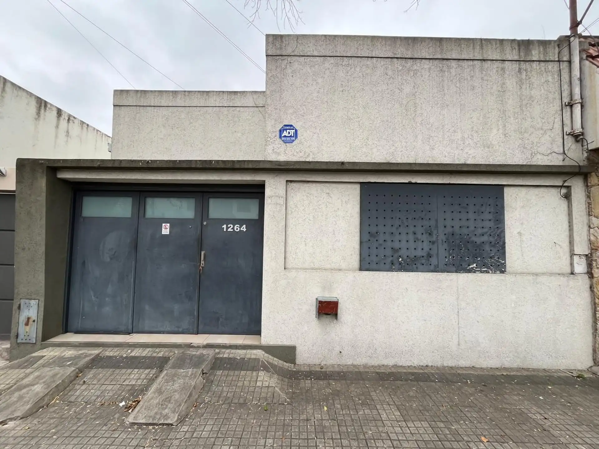 Two-bedroom house in La Loma, La Plata
