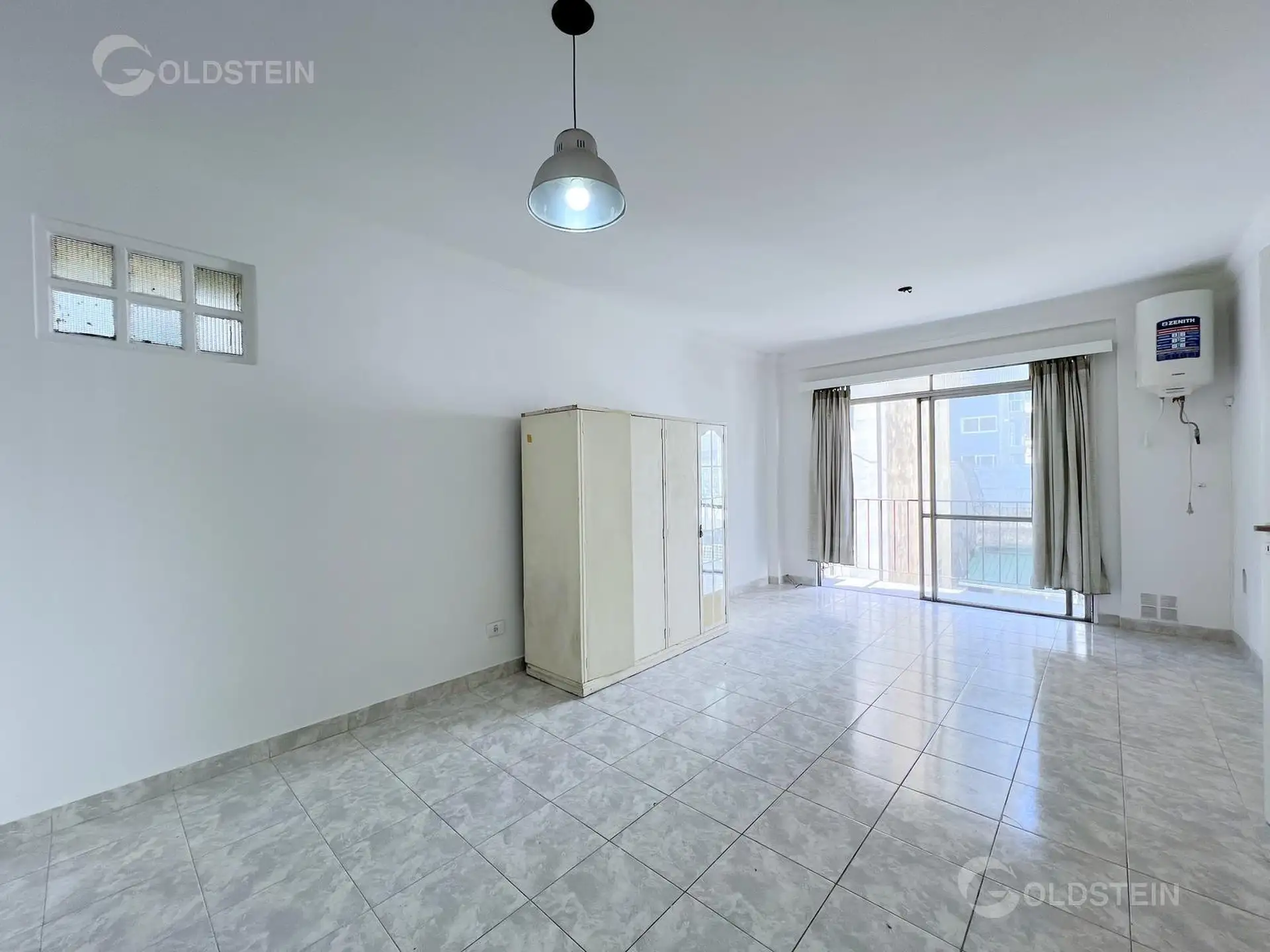 Apartamento de um ambiente com varanda em Palermo