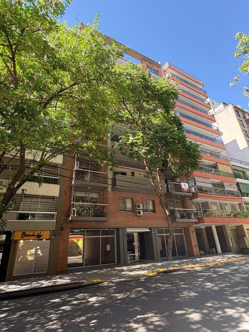 Полуэтажная квартира с 2 спальнями в Villa Urquiza