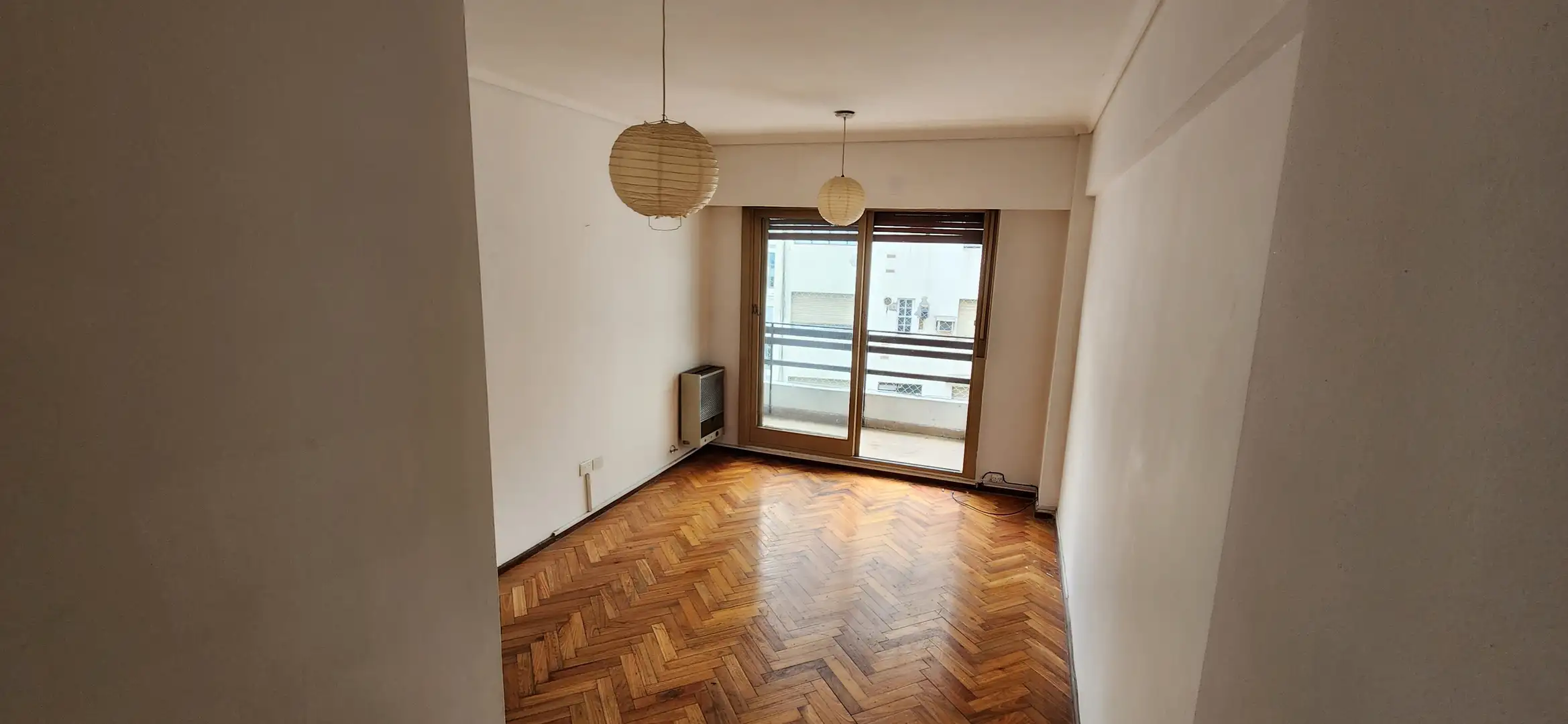 Apartamento de dois ambientes com 1 quarto e vaga de garagem em Recoleta