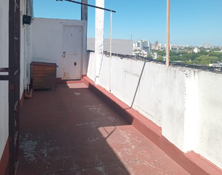 Departamento de 2 ambientes con patio y terraza en Nueva Pompeya