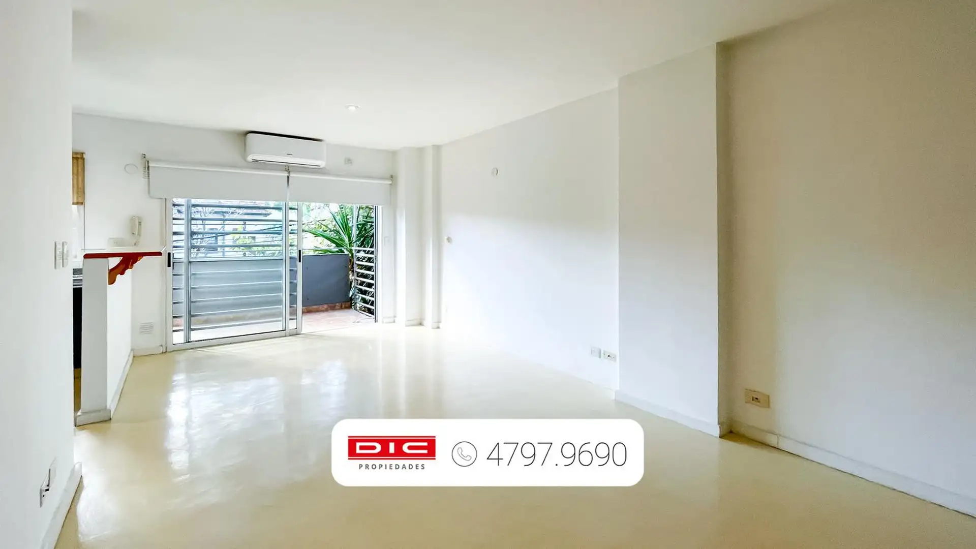 Monoambiente amoblado en Florida