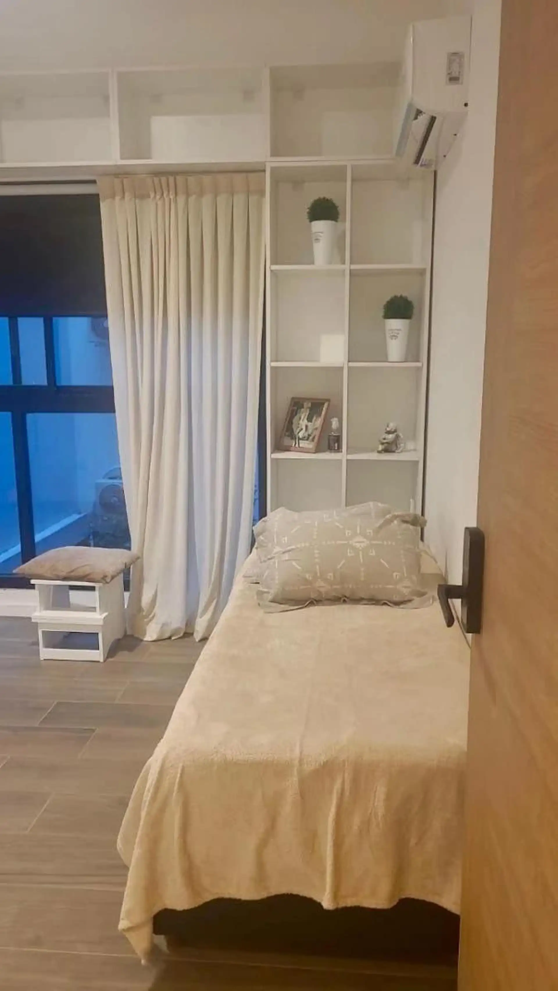 Unfurnished studio apartment in San Cristóbal