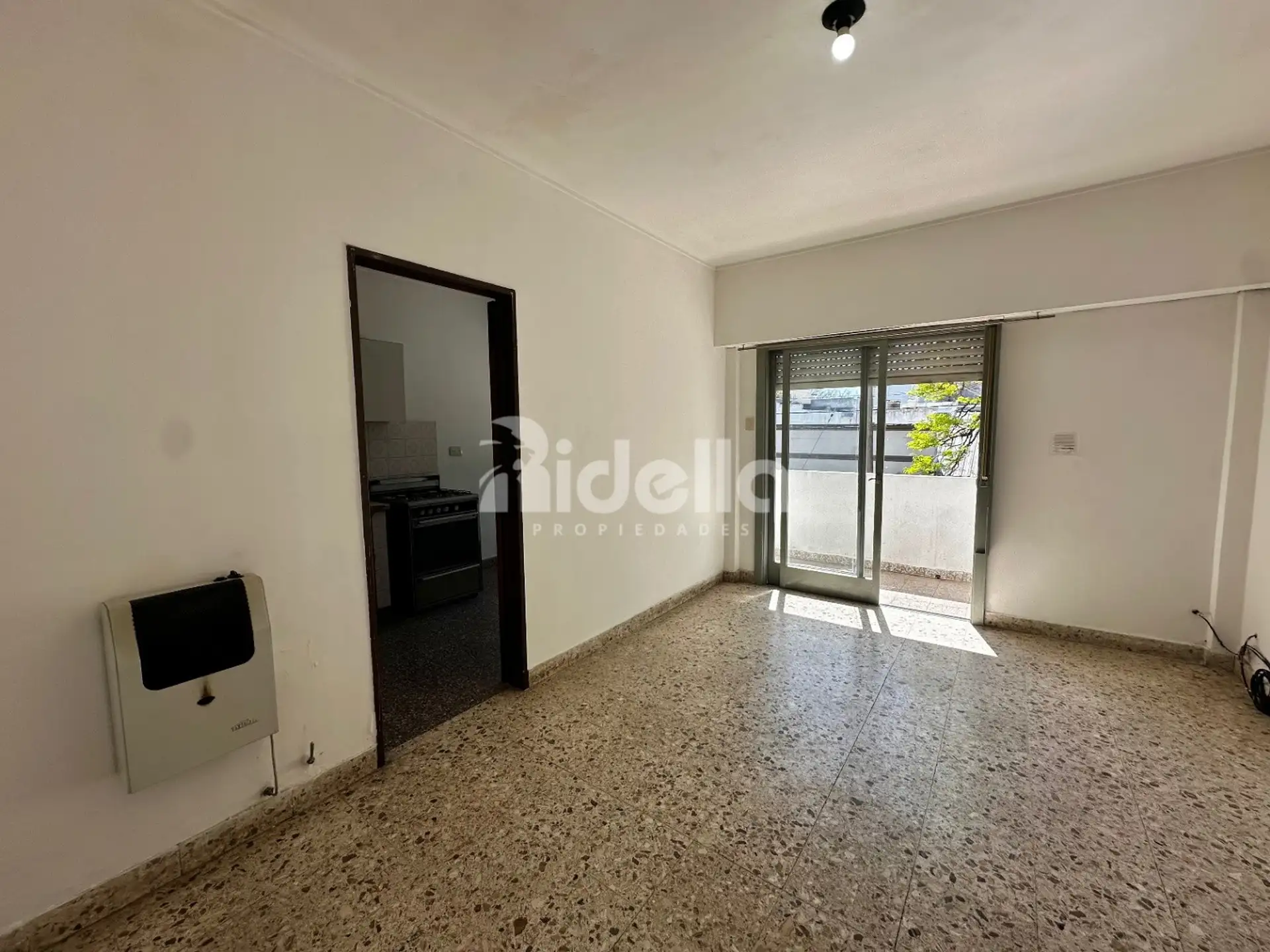 Apartamento de dois quartos em primeiro andar em La Plata