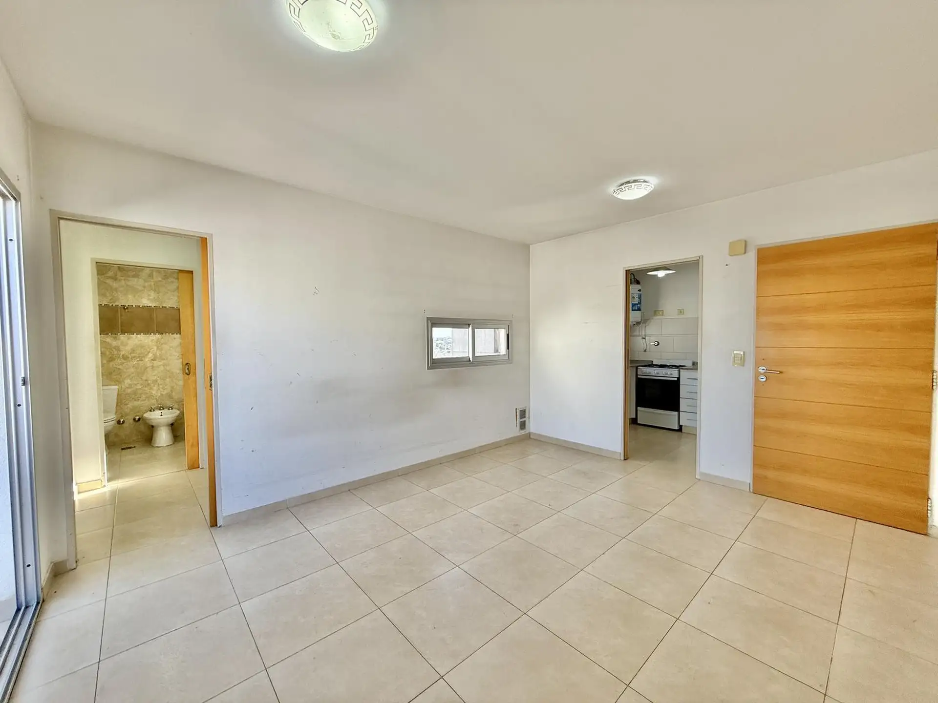 Departamento de 2 ambientes en Morón Sur