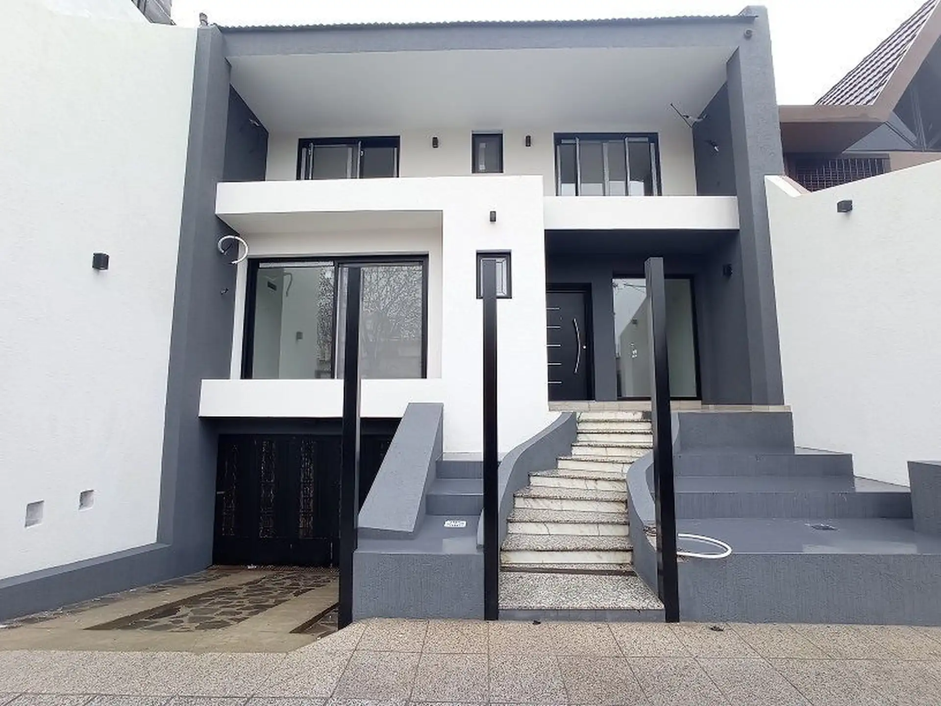 Новый дом с 3 спальнями в Villa Pueyrredón