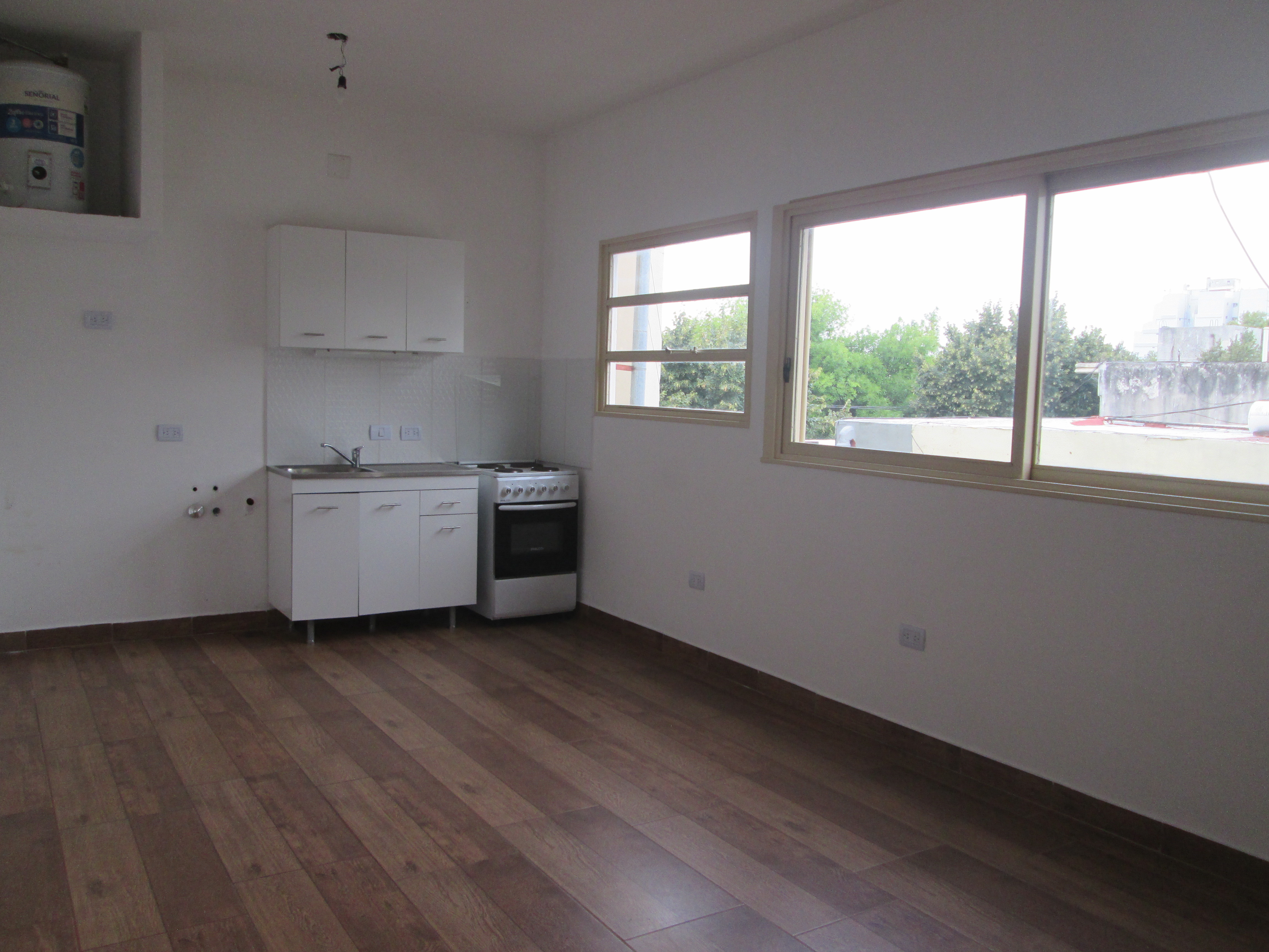 One-bedroom PH on second floor in Villa Urquiza