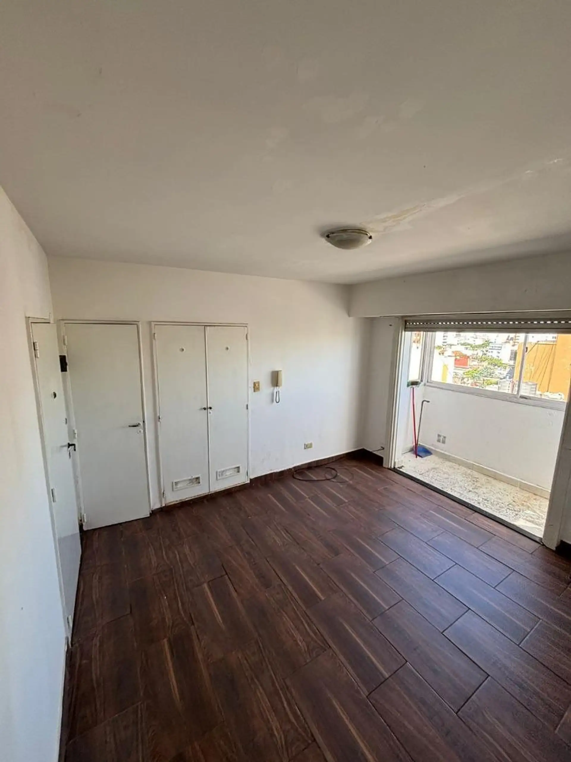 Monoambiente apto profesional en San Cristóbal