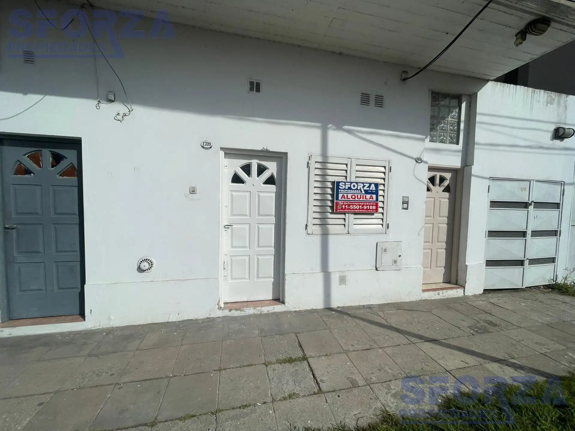 Ground-floor studio apartment in San Miguel with private entrance