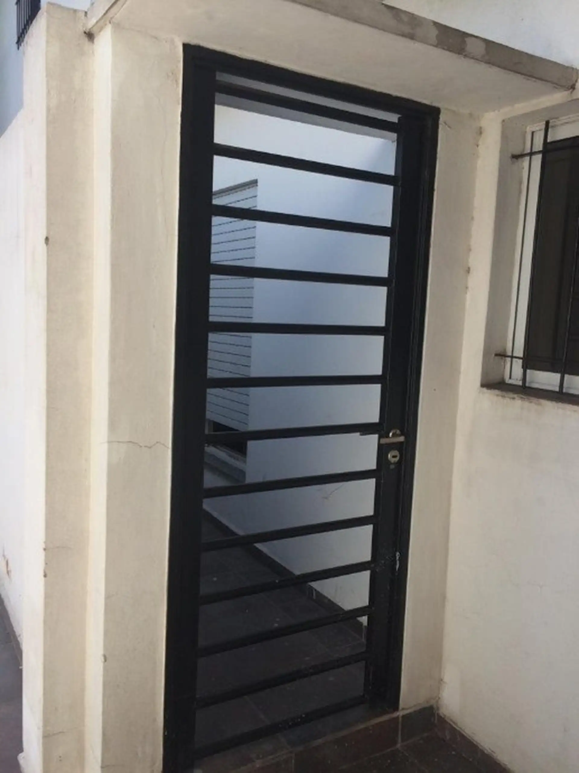 Departamento de 2 ambientes en planta baja en Morón