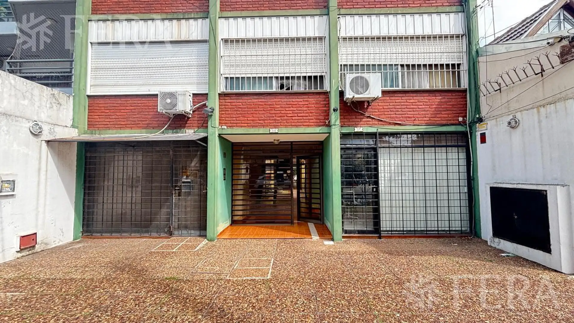 Internal studio apartment for rent in Wilde, Avellaneda