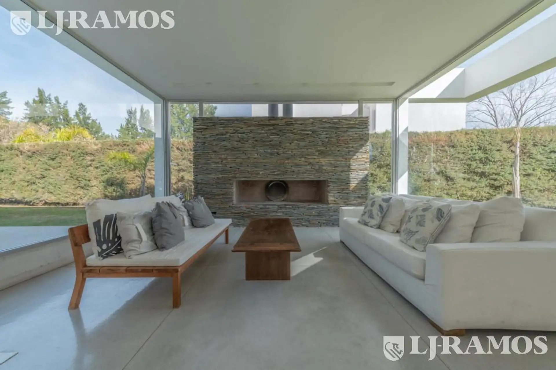 Casa amoblada de 3 dormitorios en El Encuentro, Tigre