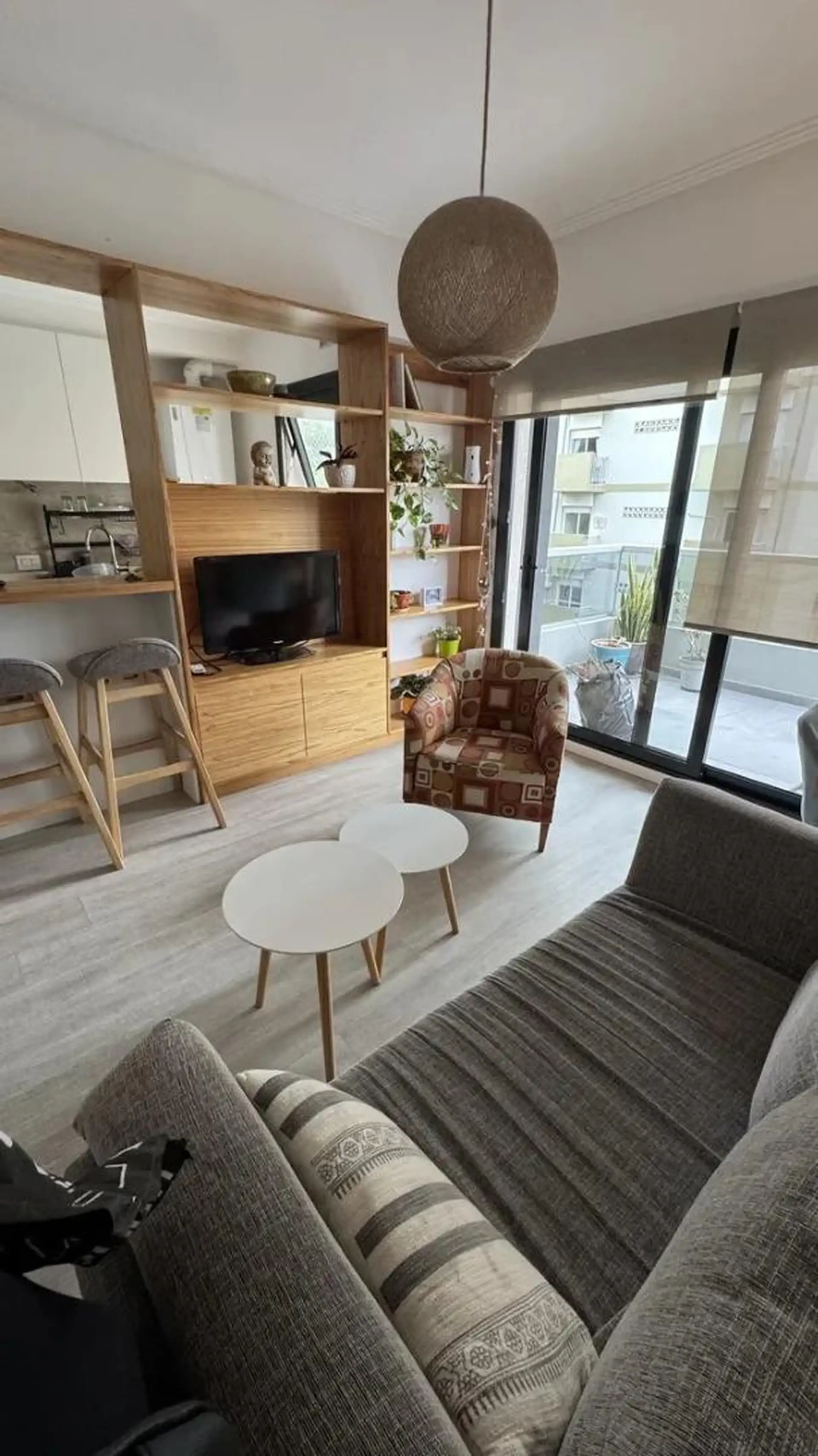 Furnished two-room apartment with parking in Villa Urquiza