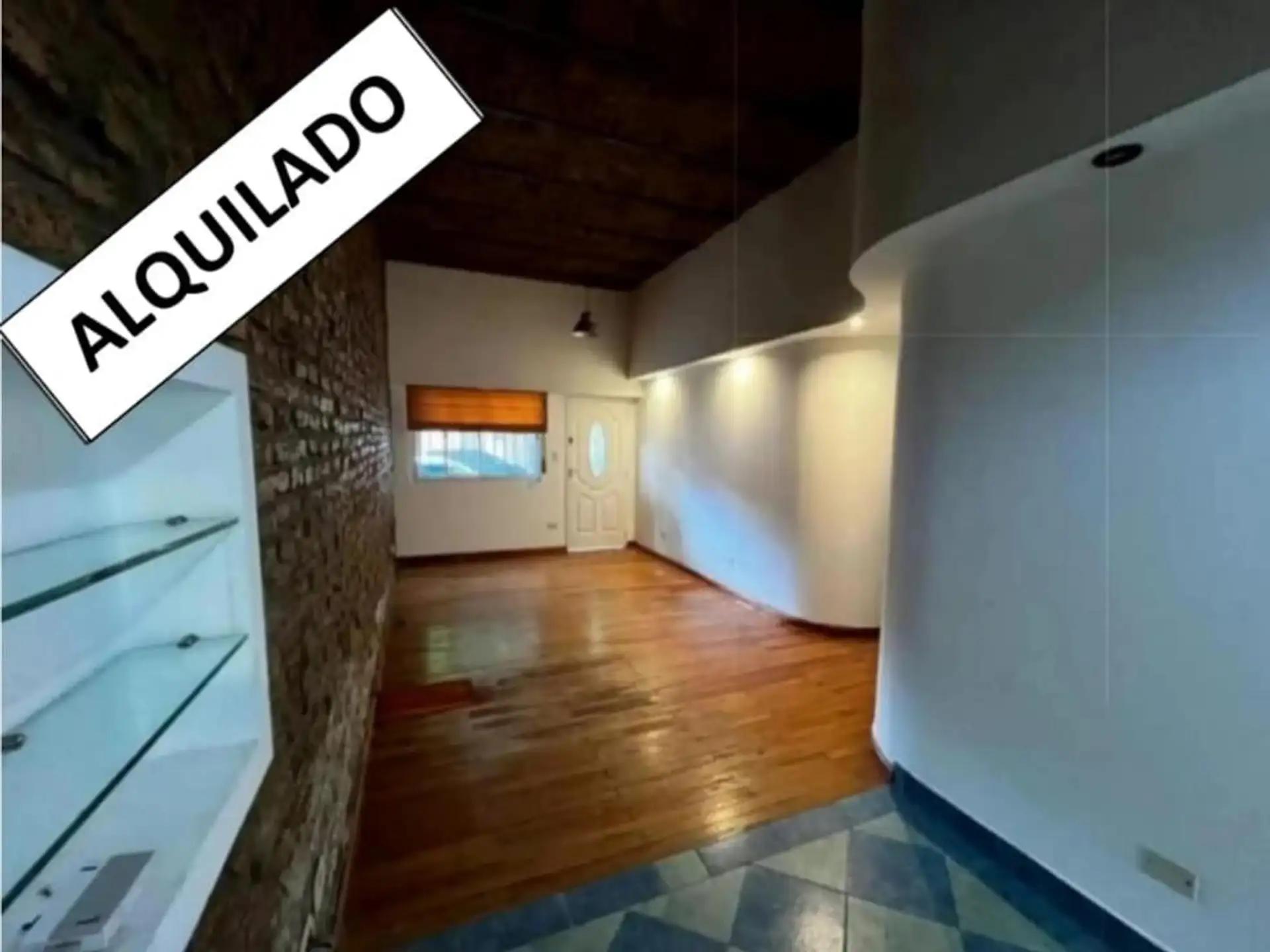 PH de 3 ambientes en planta baja con entrada independiente en Villa Pueyrredón