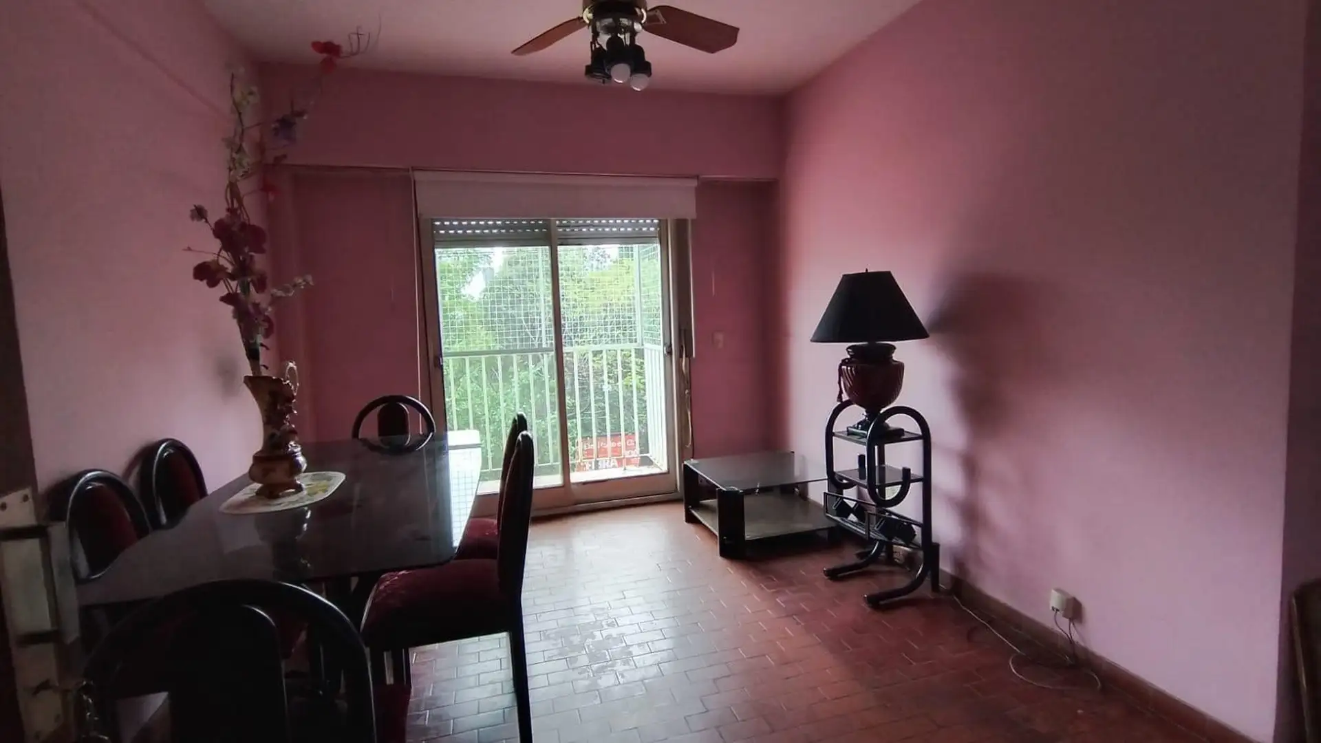 Apartamento de dois ambientes com 1 quarto em Caseros