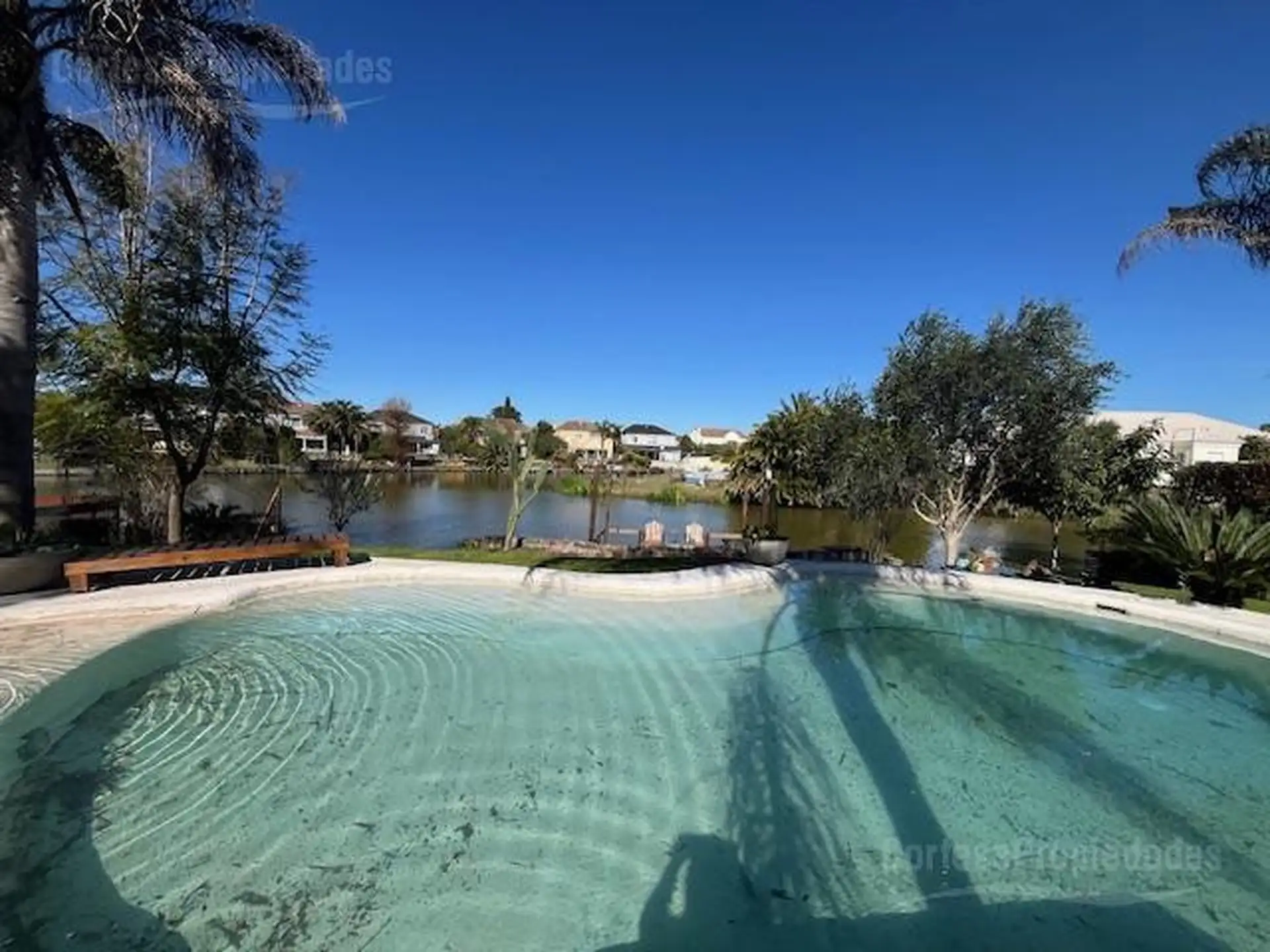 Casa com 4 dormitórios para locação em Nordelta, Tigre