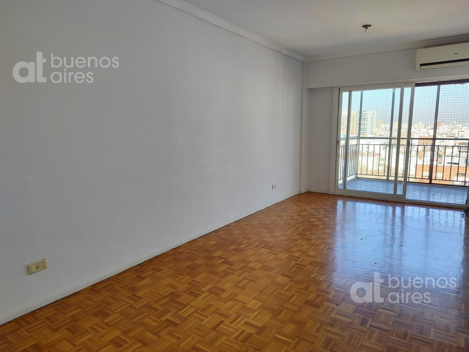 Аренда квартиры с 2 спальнями и балконом в Palermo