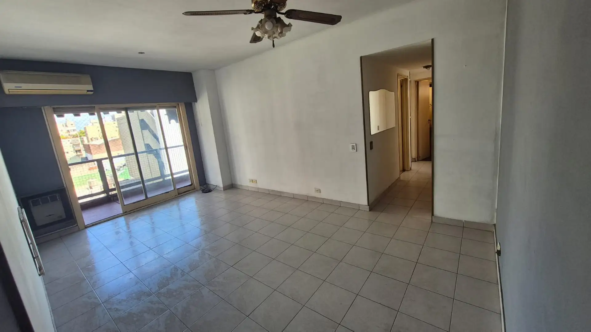 Departamento de 3 ambientes con balcón en Villa Crespo