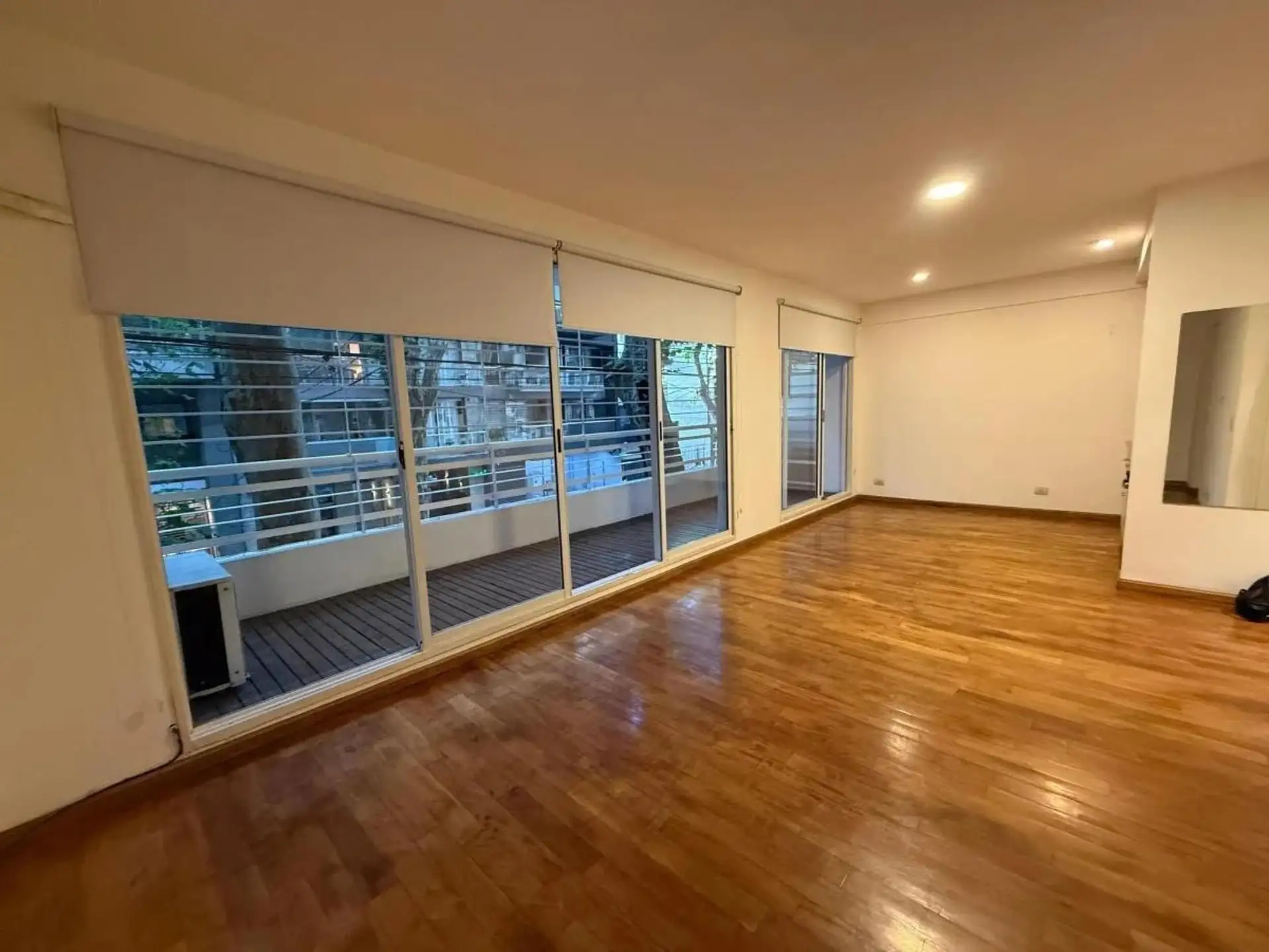 Kitnet de 1 ambiente com varanda em Palermo