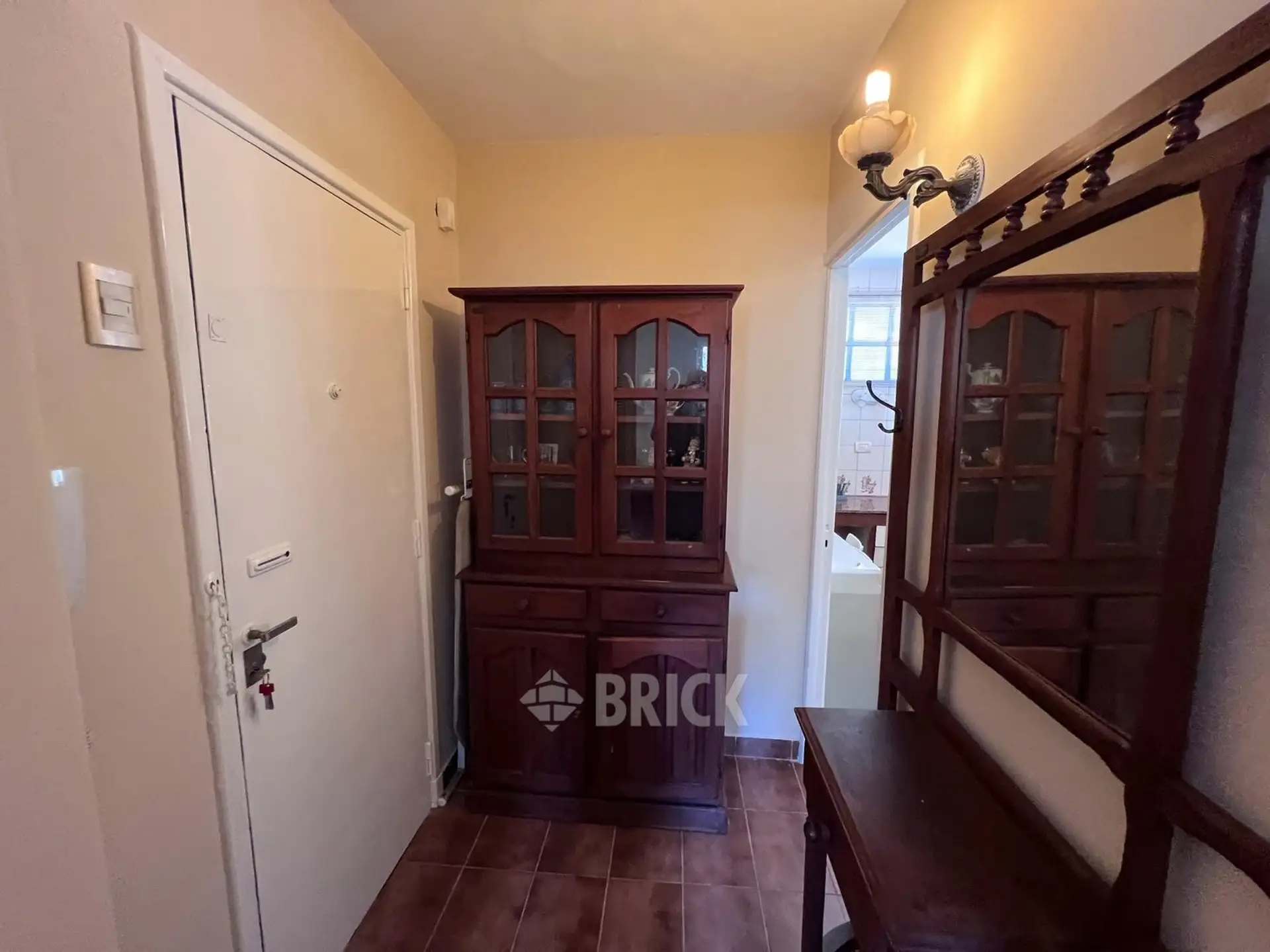 Semi-furnished studio apartment in Palermo Soho