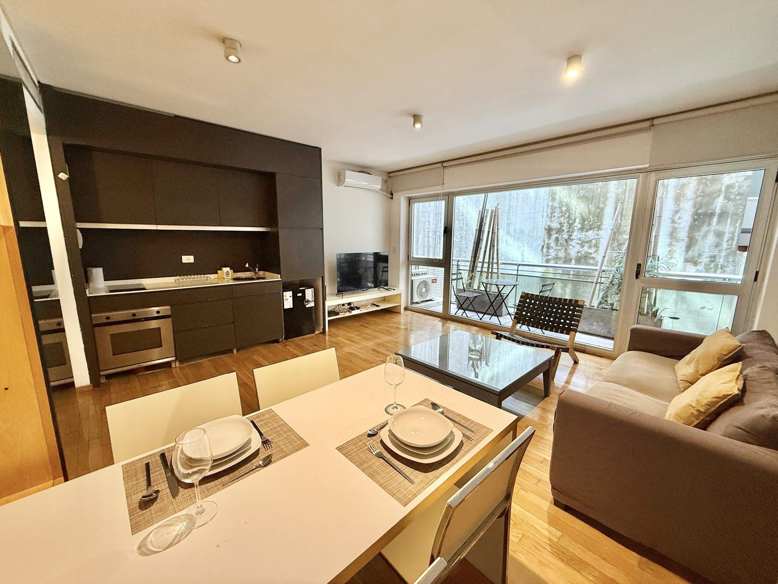 Квартира-студия с мебелью в Retiro