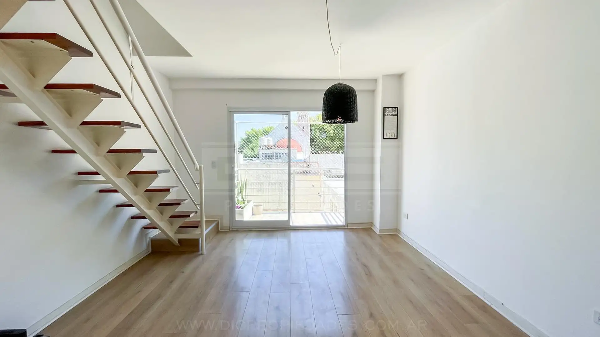 Apartamento de dois andares com 2 quartos em Palermo Hollywood