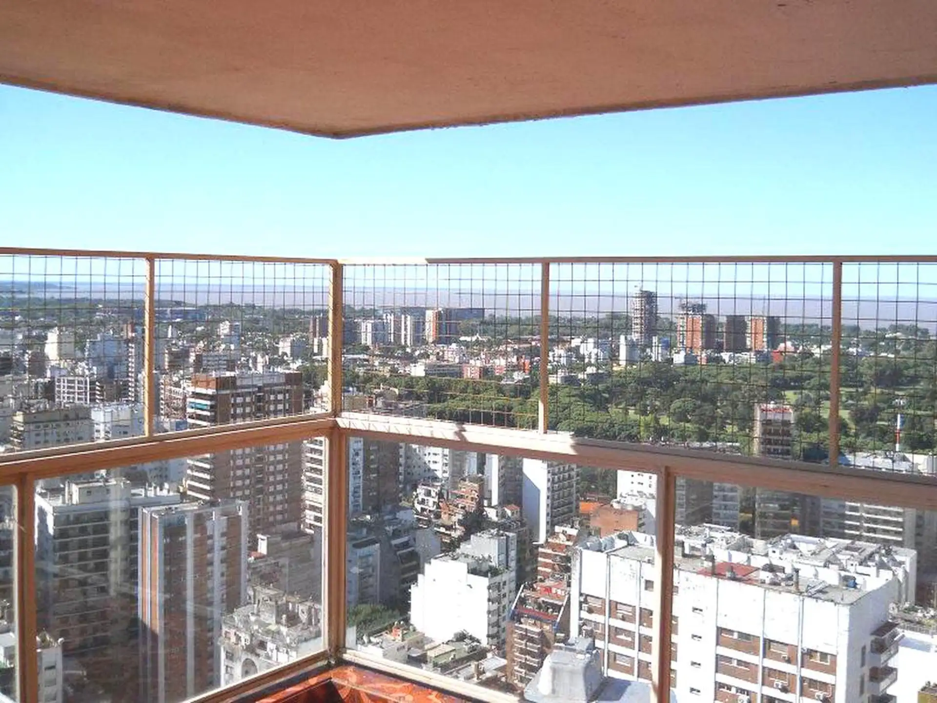 Apartamento de 4 dormitórios em Palermo com vista para o Río de la Plata