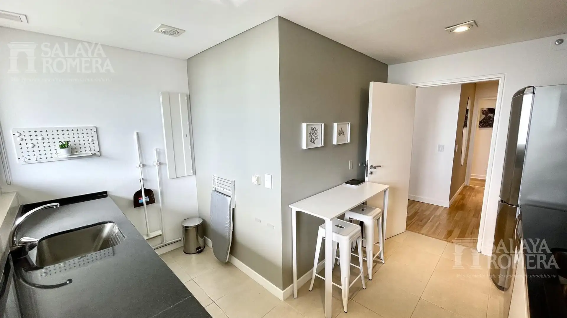 Three-room apartment with 2 ensuite bedrooms in Vicente López