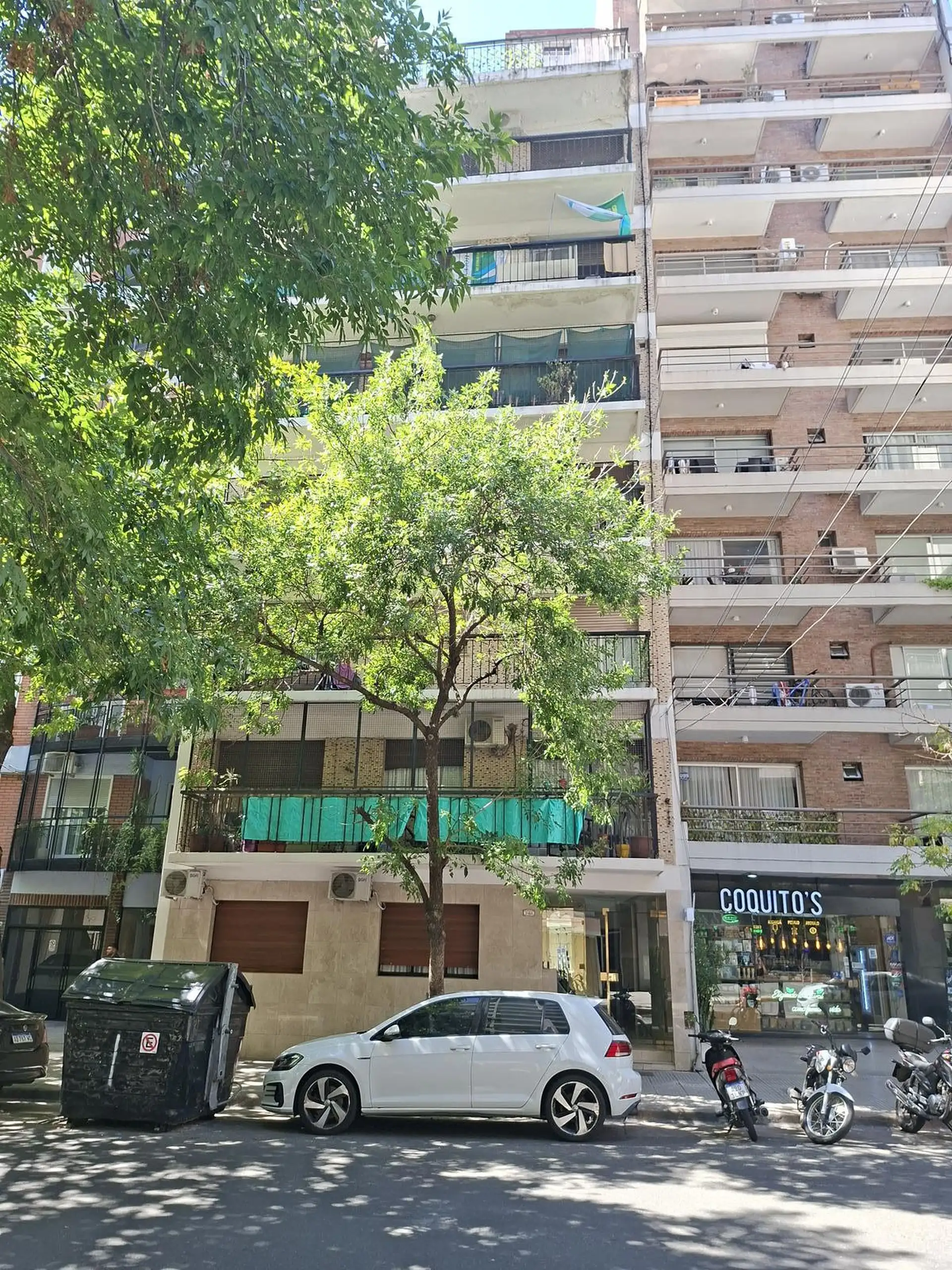 Departamento de 3 ambientes con balcón corrido en Belgrano