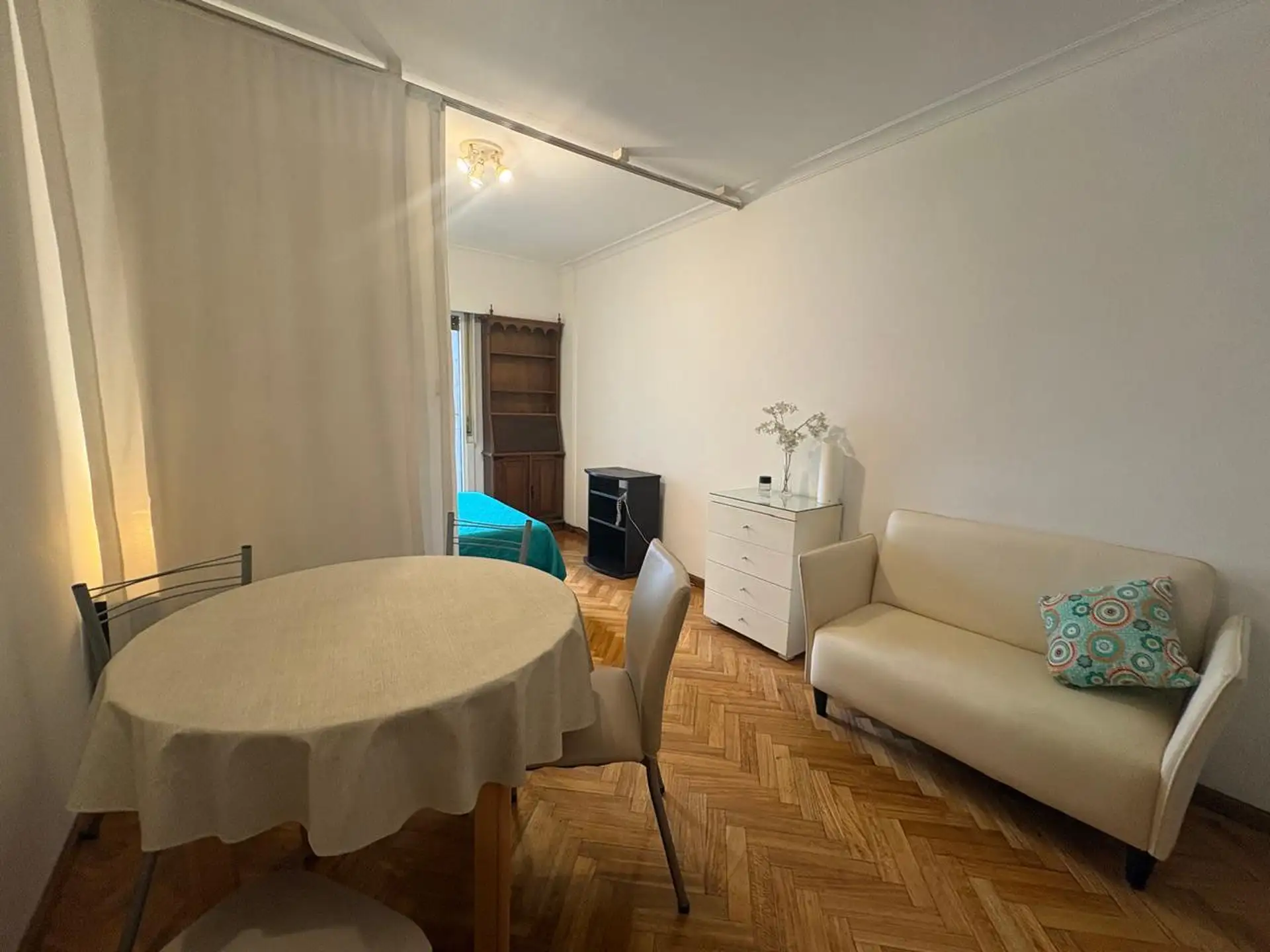 Departamento monoambiente amoblado de 1 ambiente en Retiro