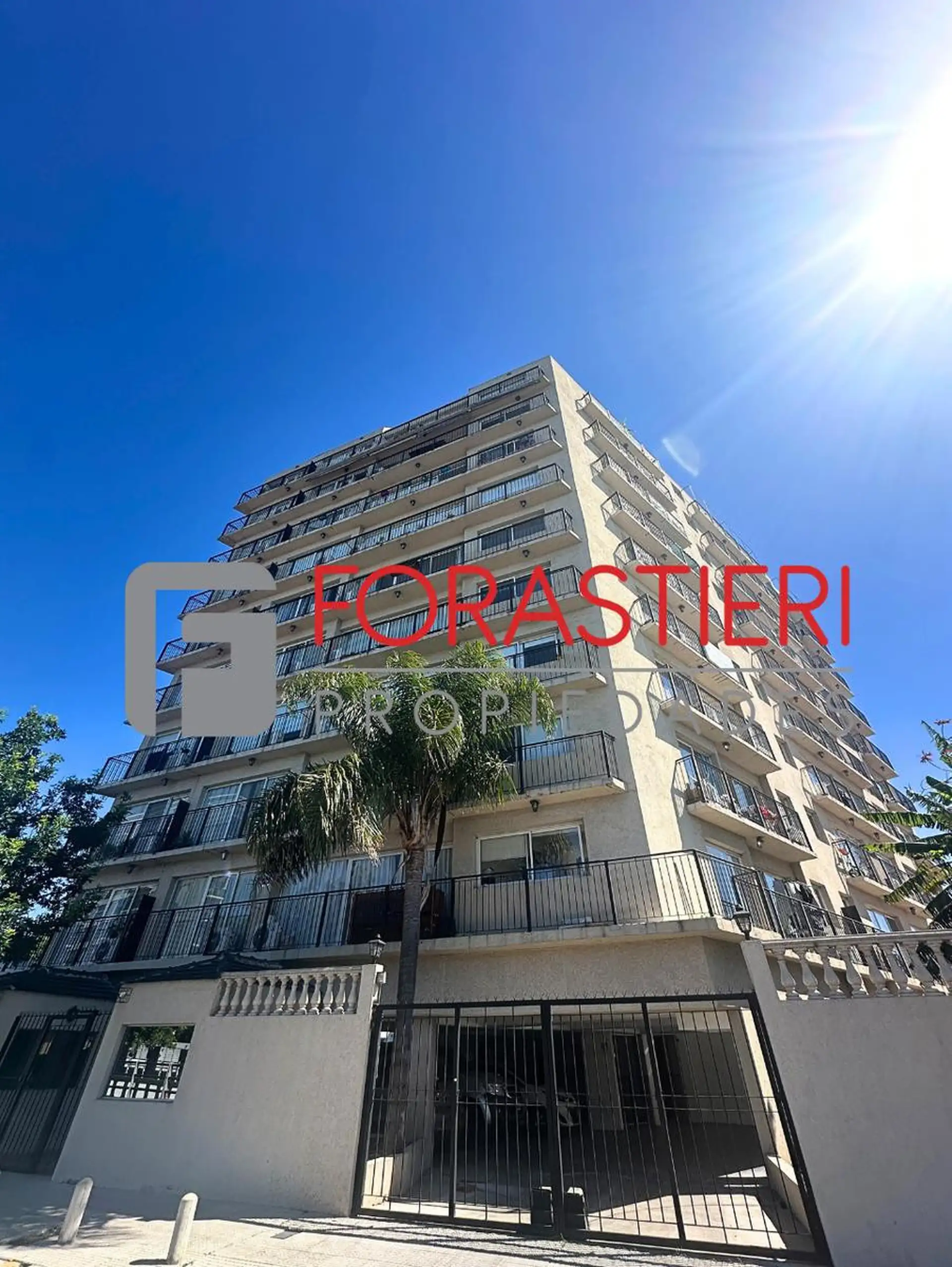 Two-room apartment with balcony in Beccar Alto, Beccar