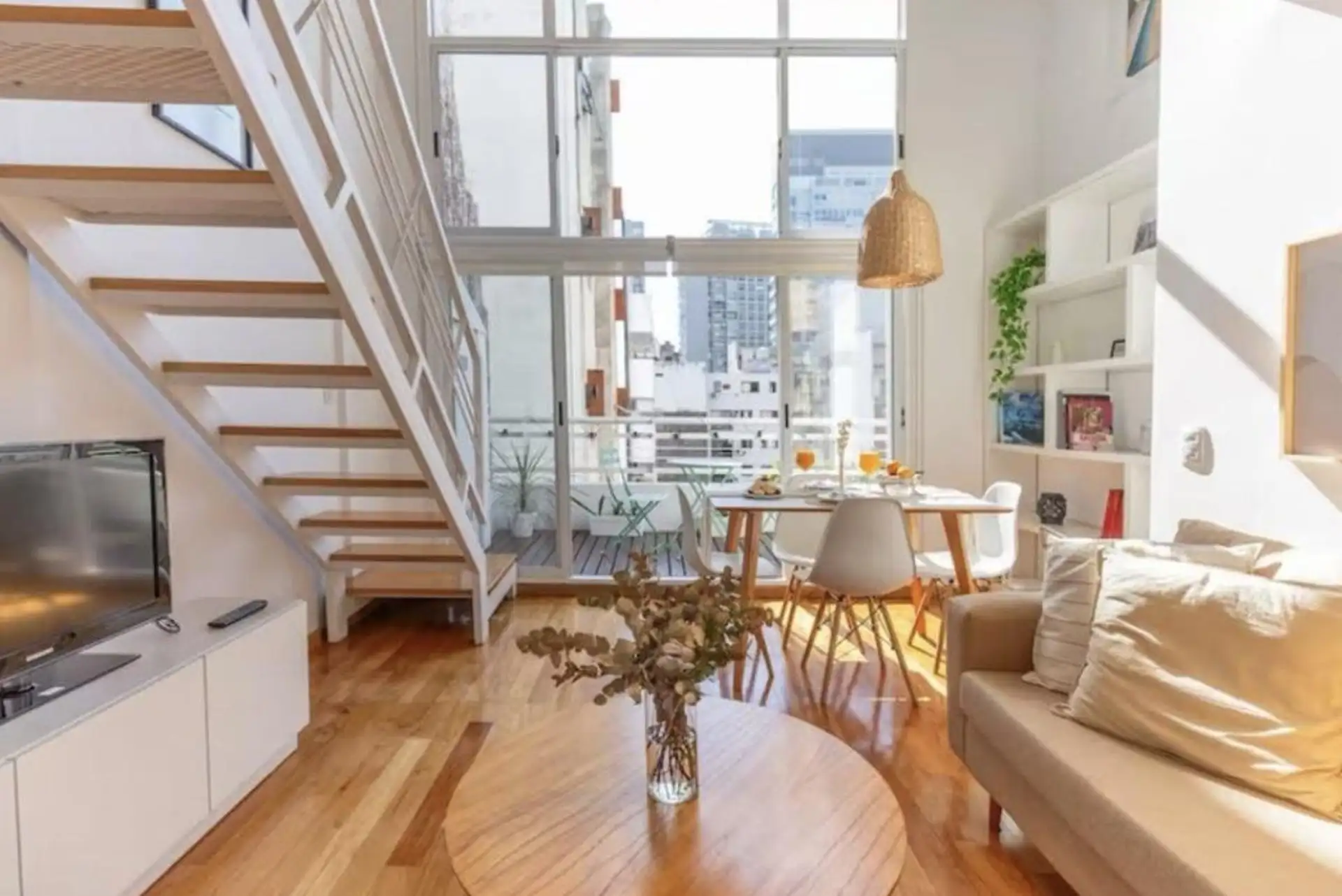 Furnished 2-bedroom loft apartment in Palermo