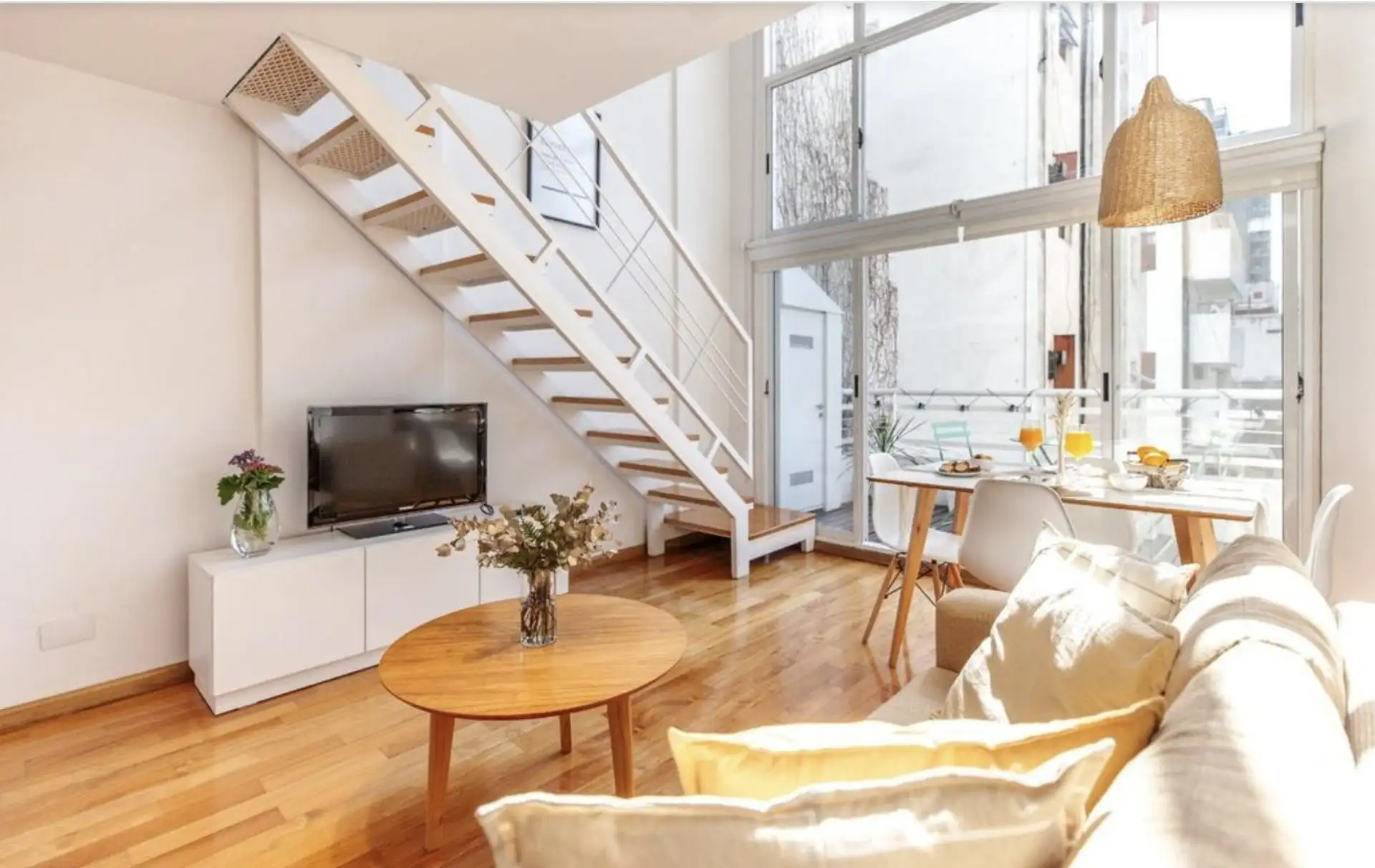 Apartamento tipo loft mobiliado de 2 dormitórios em Palermo