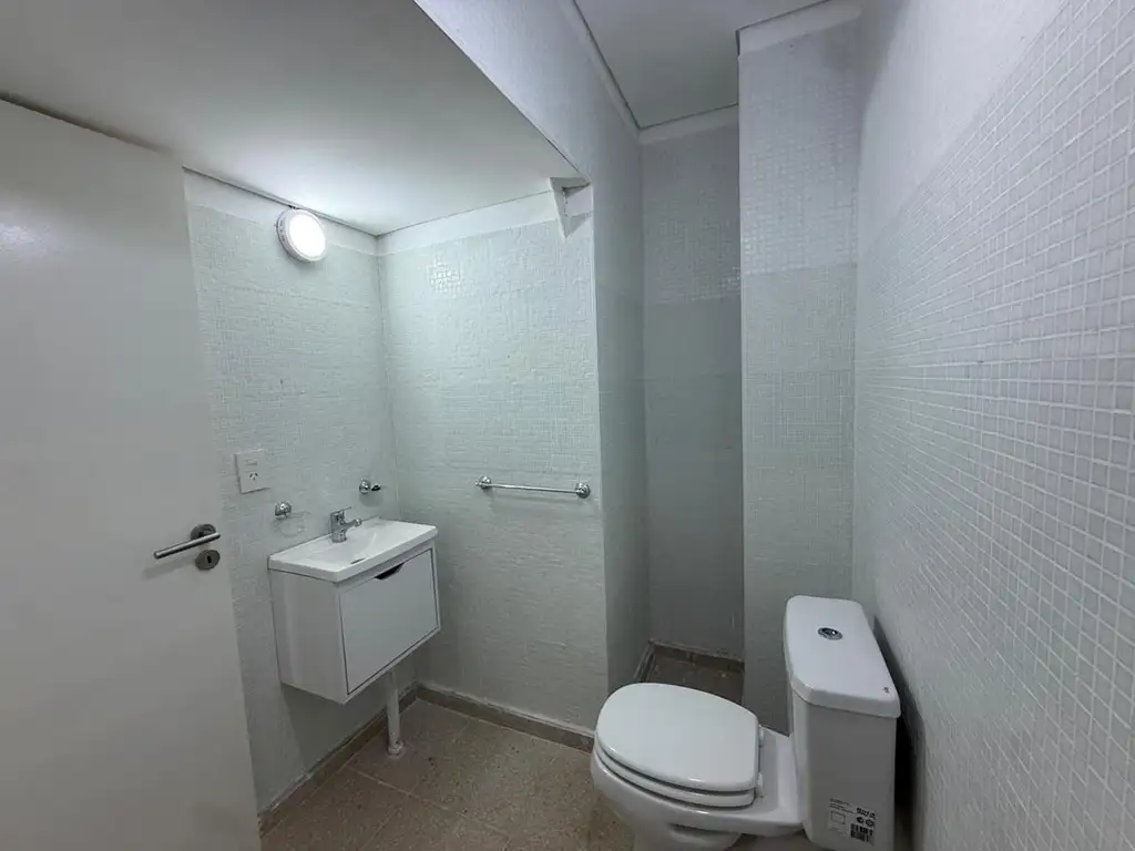 Departamento a estrenar con balcón en Centro