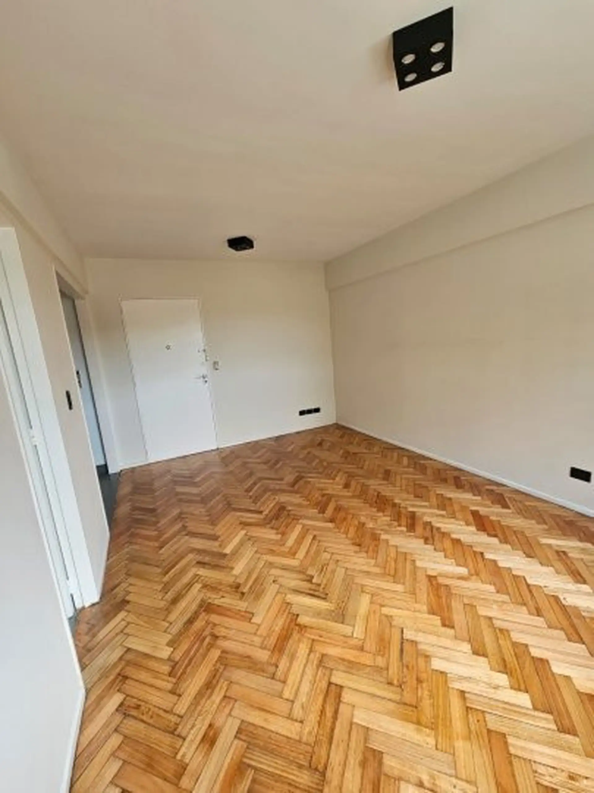 Monoambiente con cocina integrada en Villa del Parque