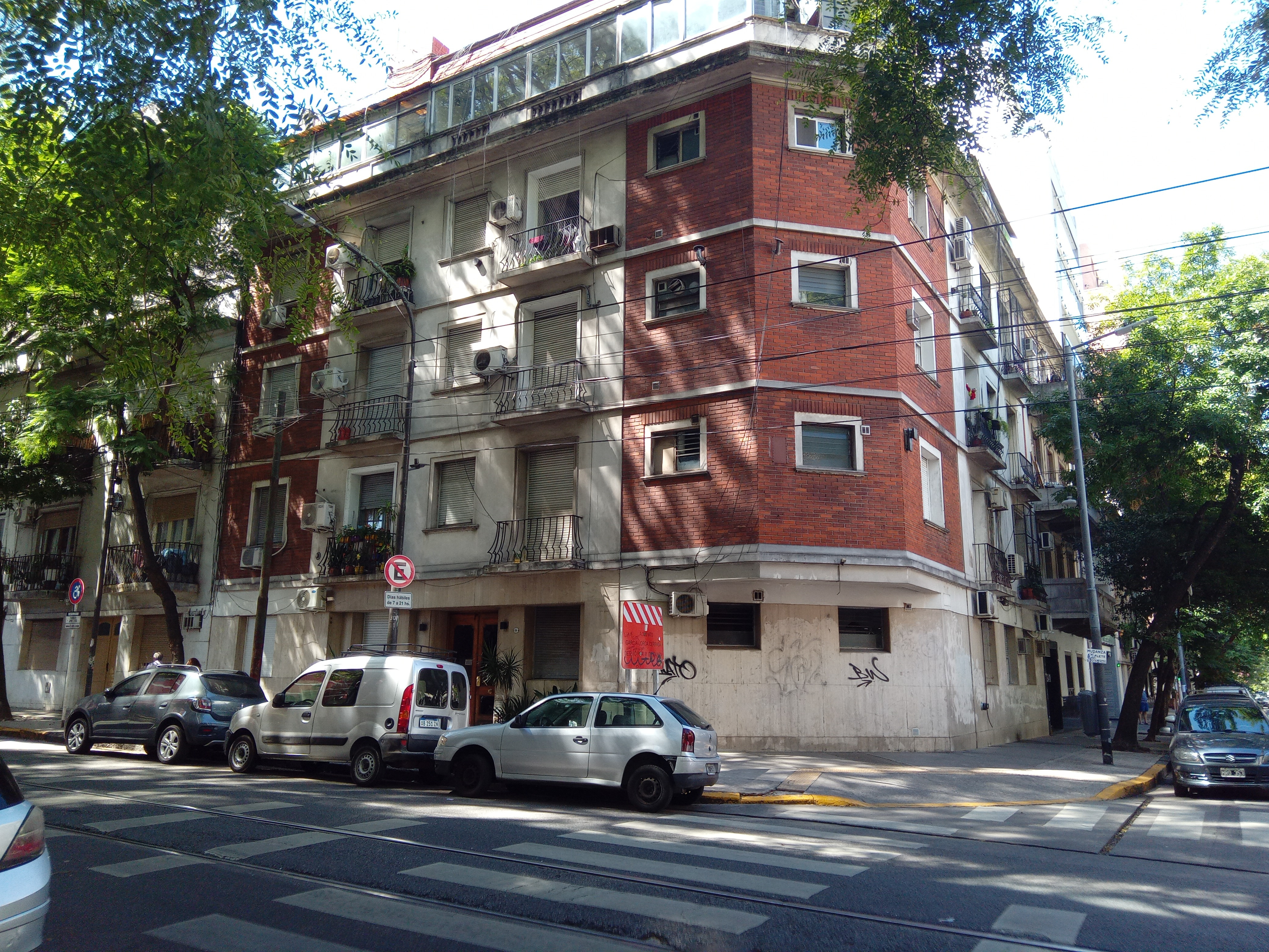 Снять квартиру с 1 спальней в Caballito