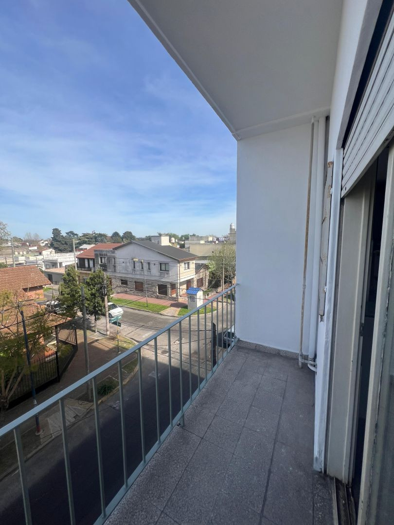 Departamento de 2 dormitorios en Chilavert, Villa Ballester