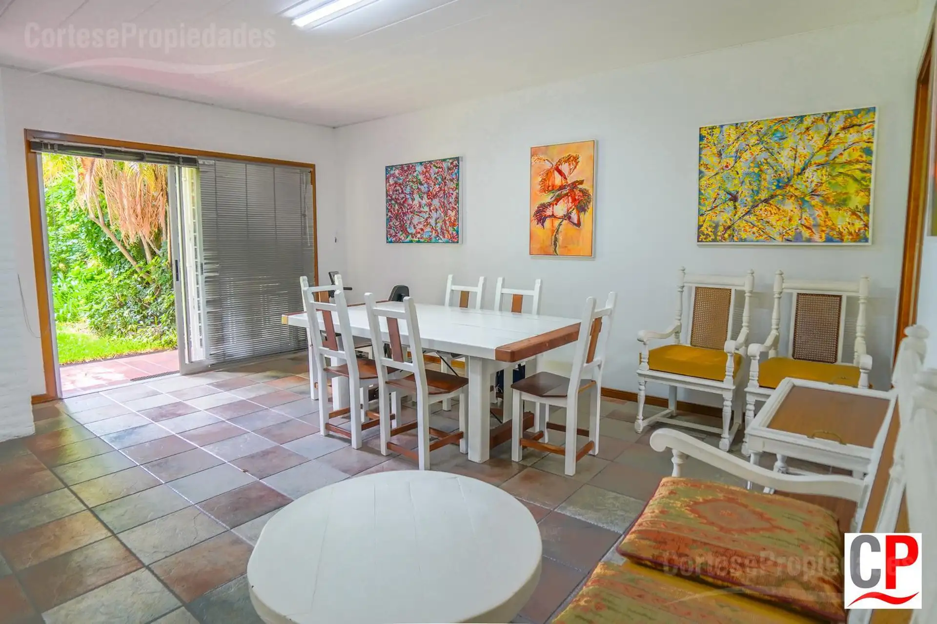 Three-bedroom house with private garden and indoor heated pool in Villa Crespo