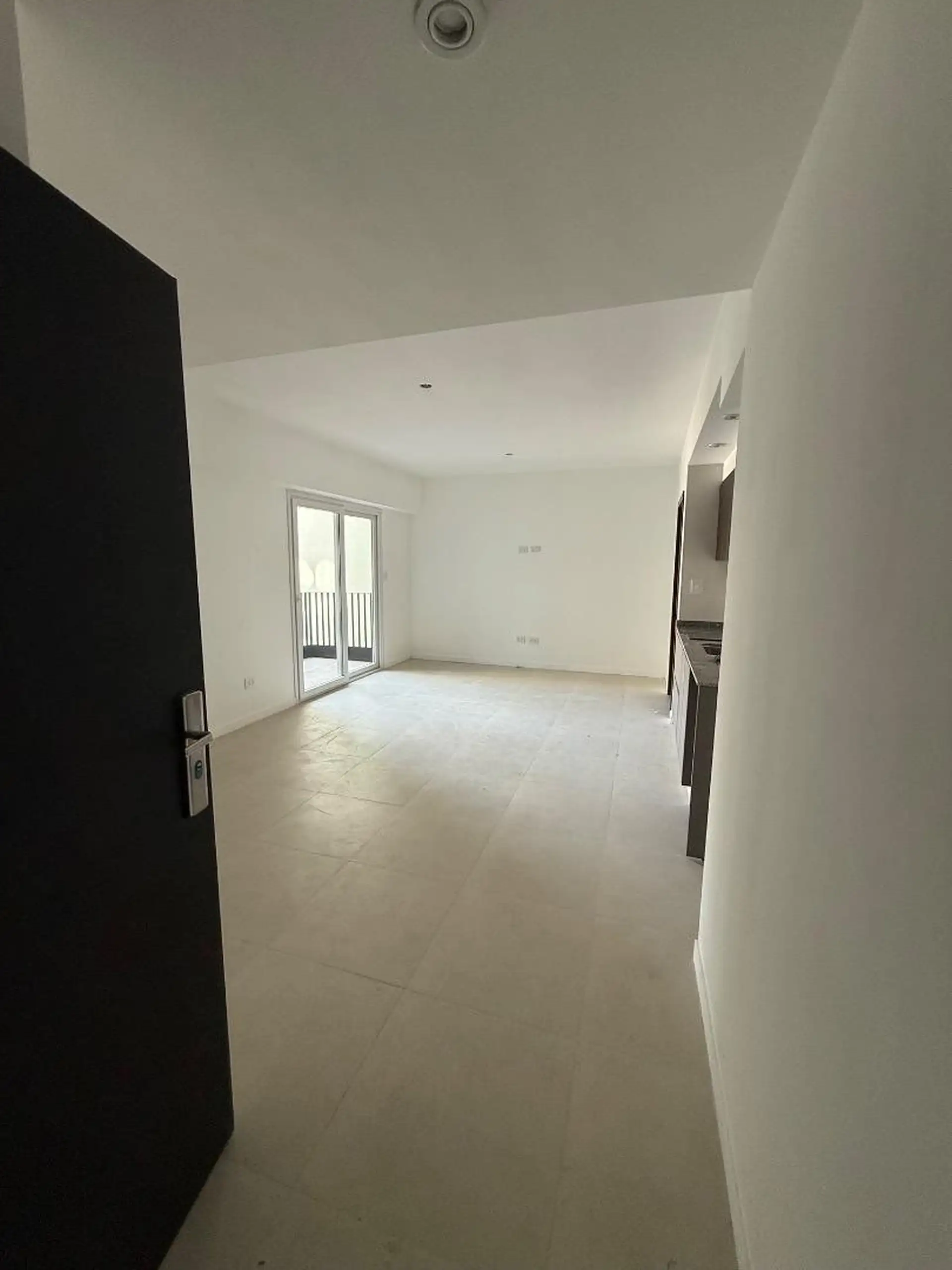 Apartamento kitnet novo com varanda em Palermo