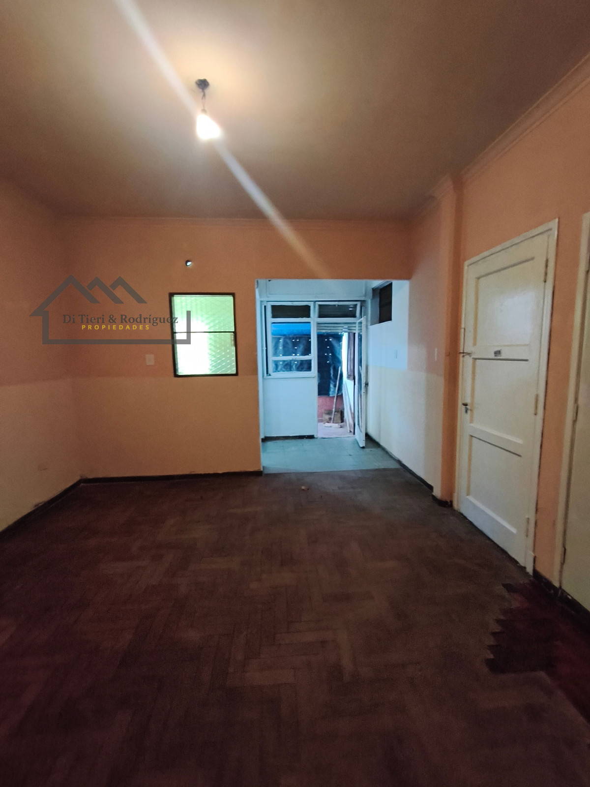 Two-room apartment in Ciudad Jardín del Palomar