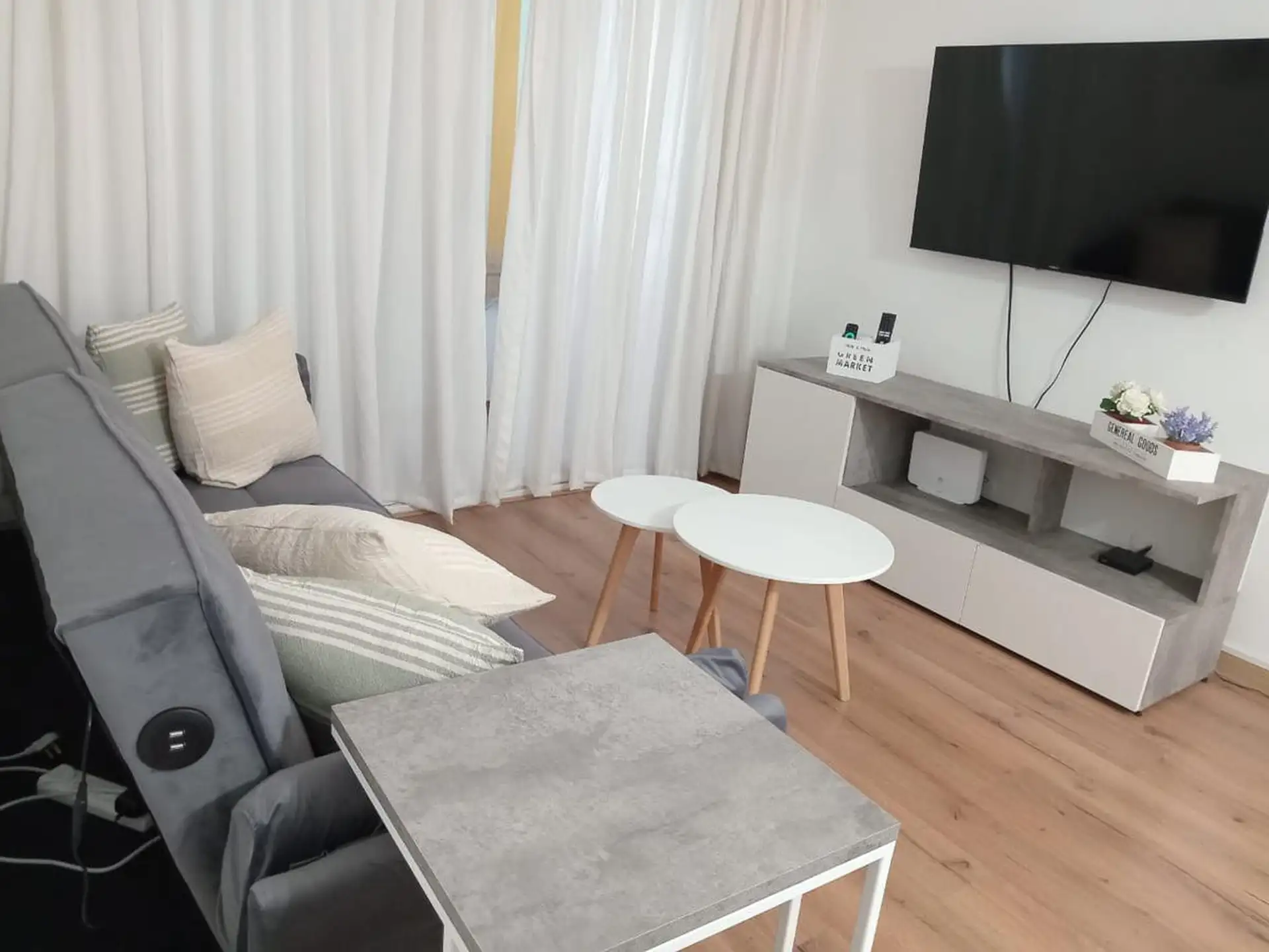 Departamento 2 ambientes con balcón en Almagro